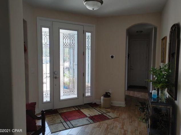 22 6th Ave, Shalimar, FL 32579