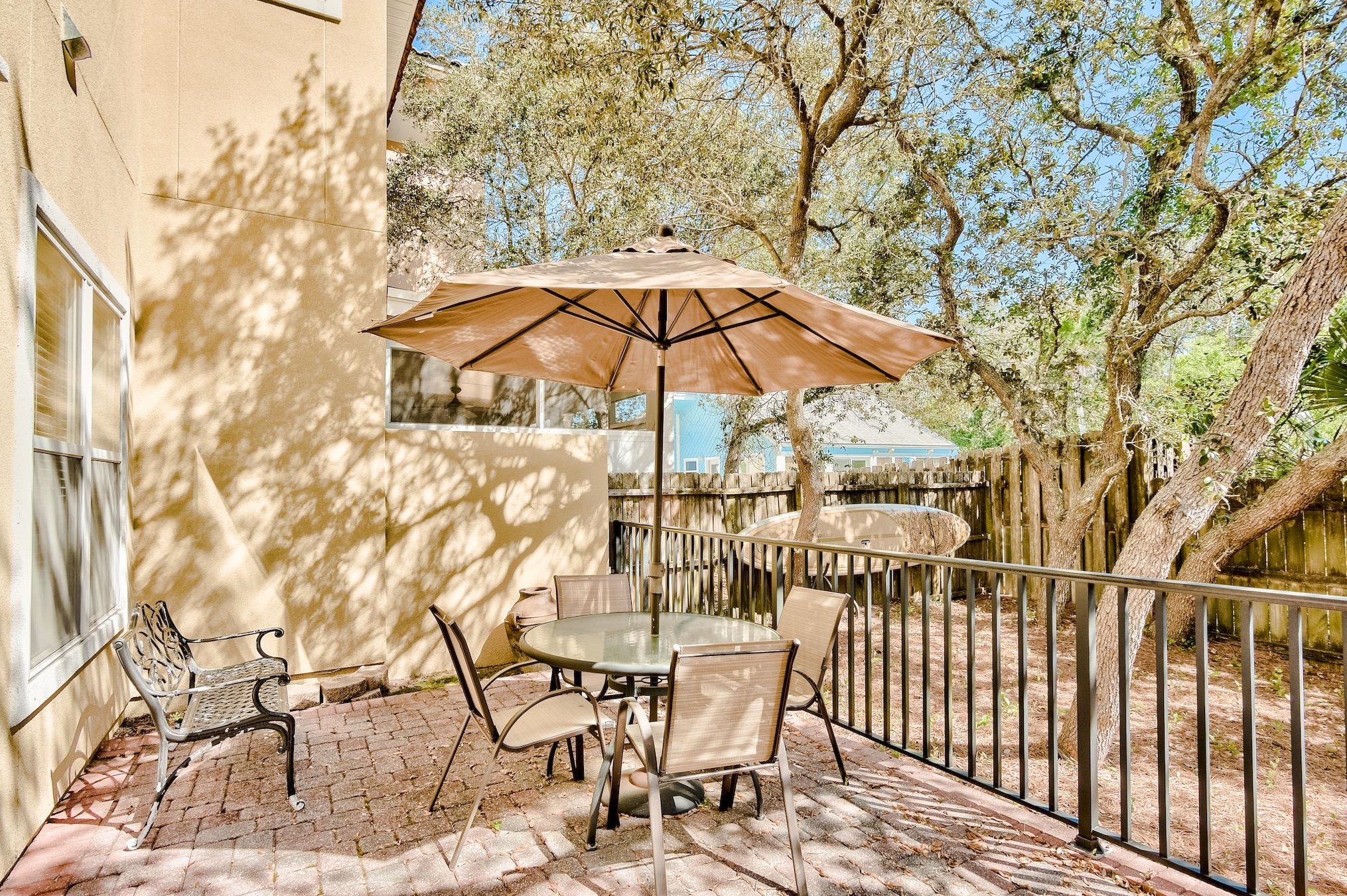 319 Ln Valencia Cir, Panama City FL 32413-3343 exterior