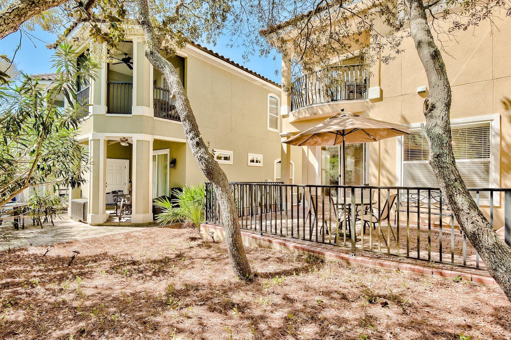 319 Ln Valencia Cir, Panama City FL 32413-3343 exterior