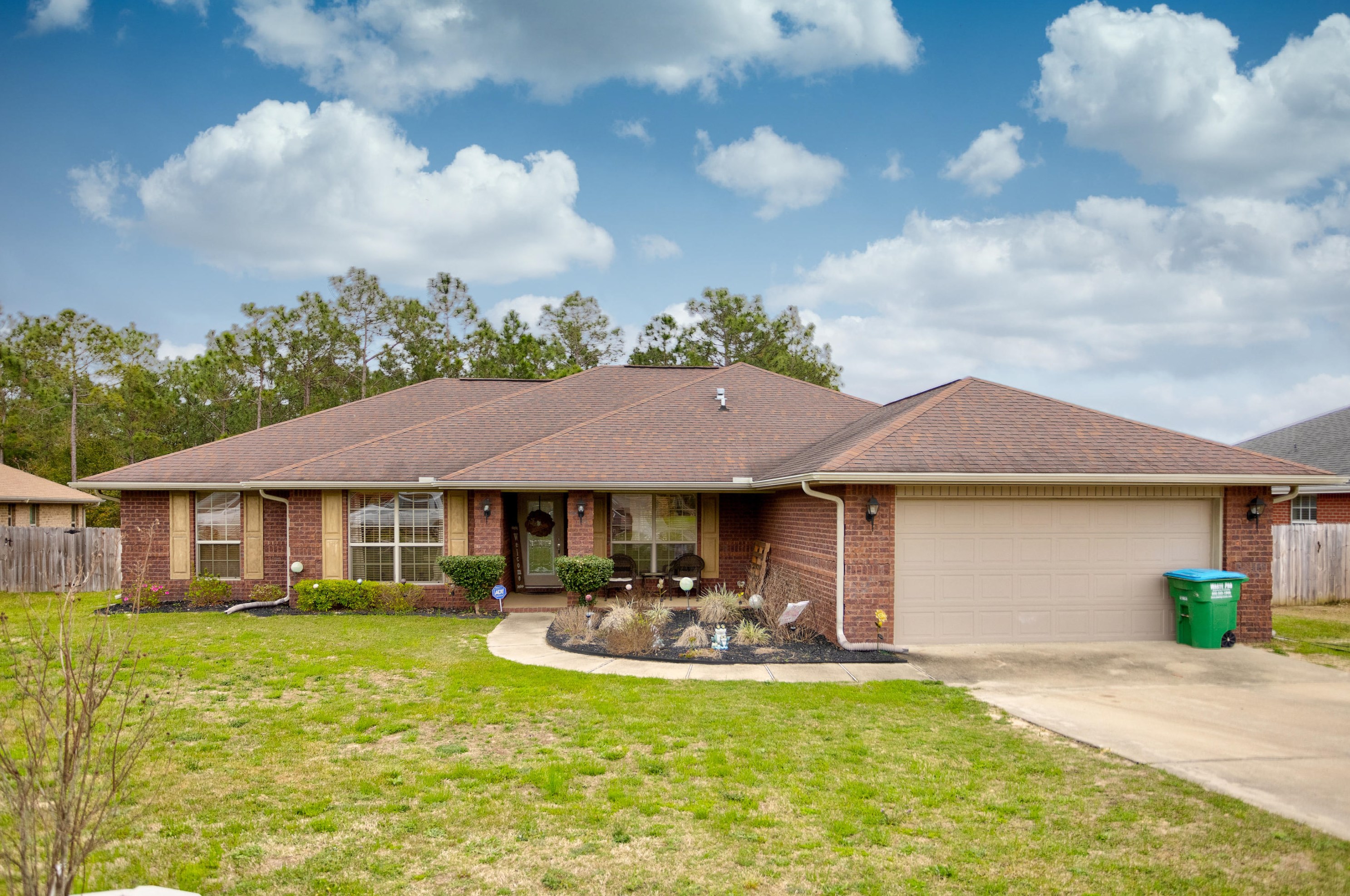 144 Strike Eagle Dr, Crestview, FL 32536-2240