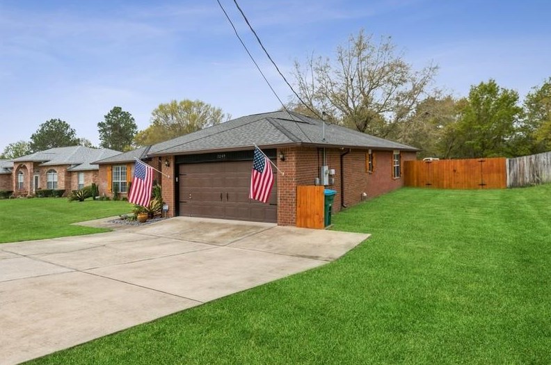 1249 Northview Dr, Crestview, FL 32536-2217