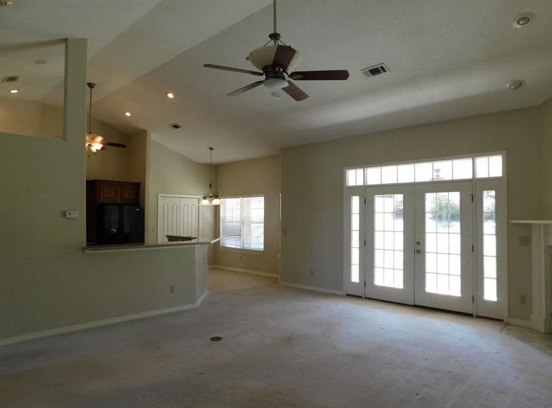 305 Country Club Dr, Crestview, FL 32536-8429