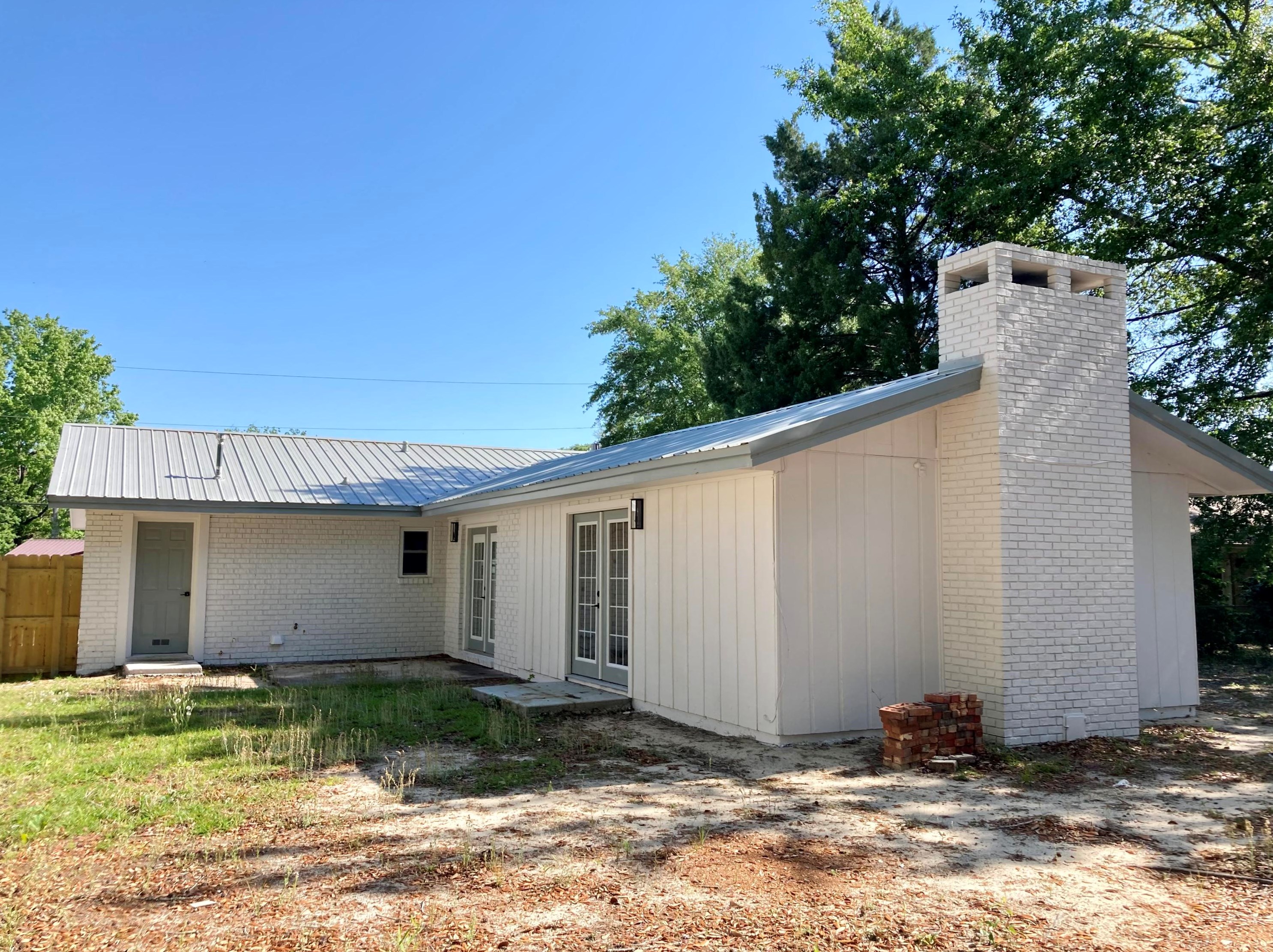 122 Dyer St, Niceville FL  32578-2623 exterior