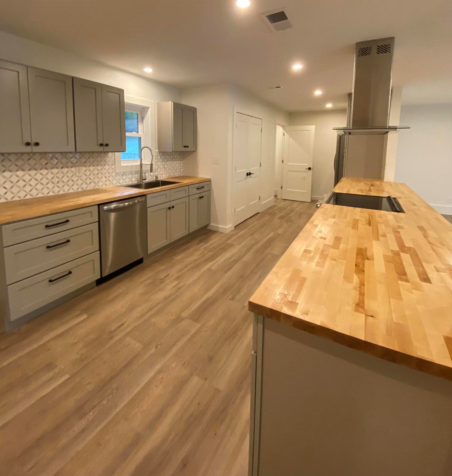 122 Dyer St, Niceville FL  32578-2623 exterior