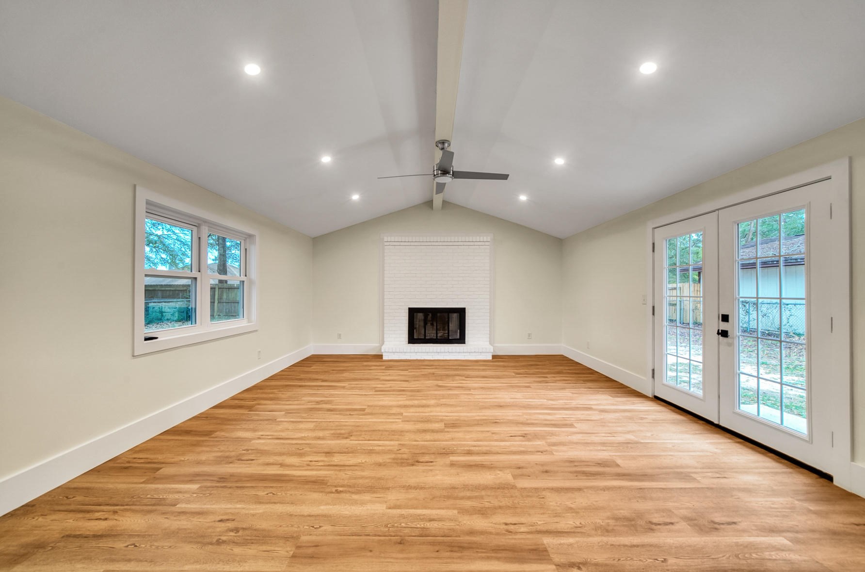 122 Dyer St, Niceville FL  32578-2623 exterior