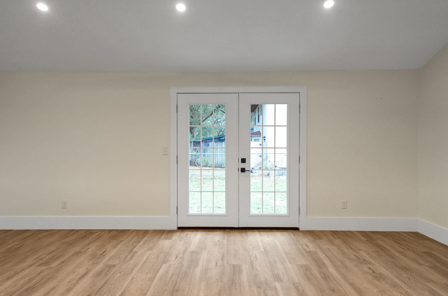 122 Dyer St, Niceville FL  32578-2623 exterior