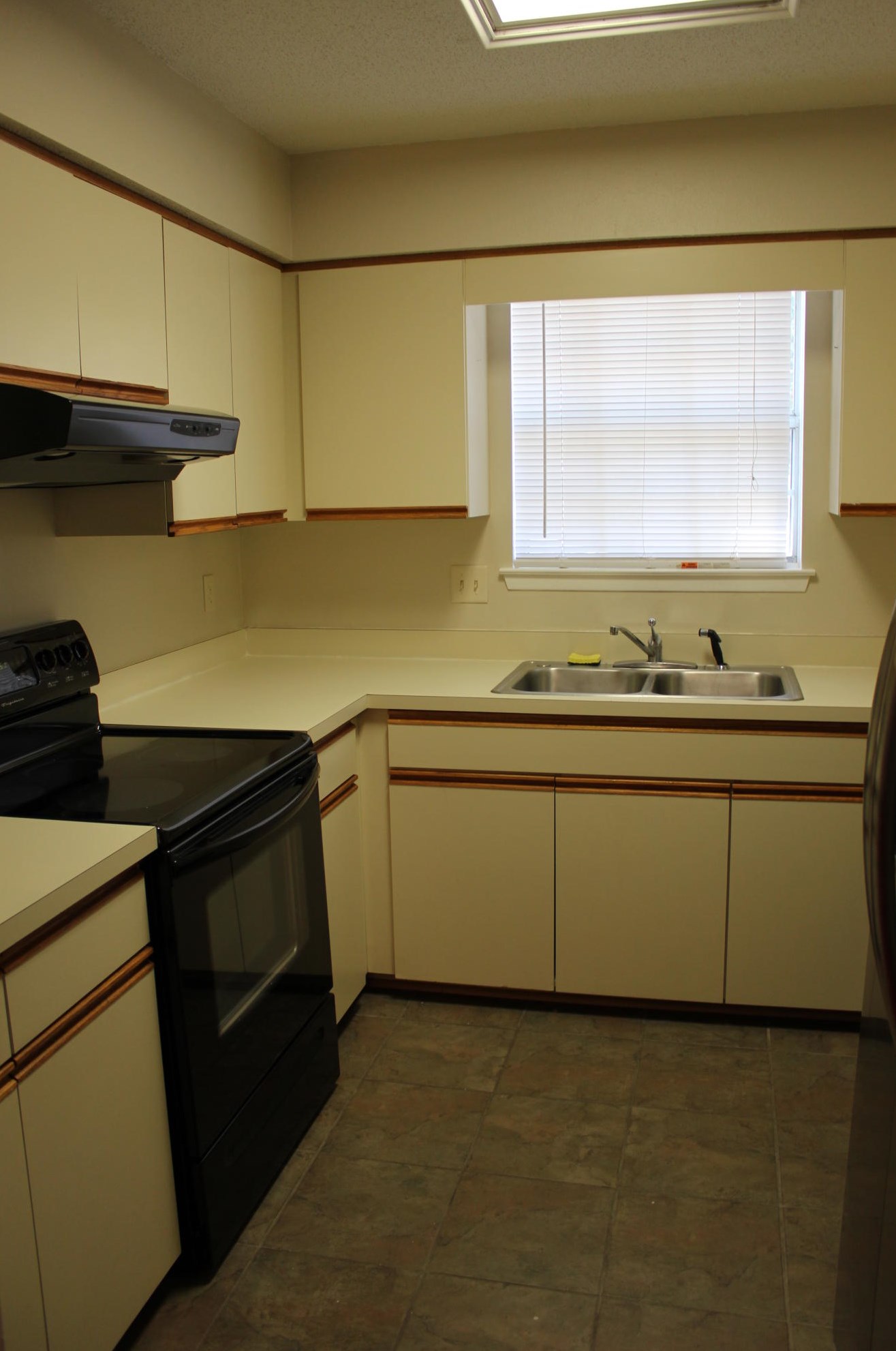 1911 Quince Ave, Niceville FL  32578-3650 exterior