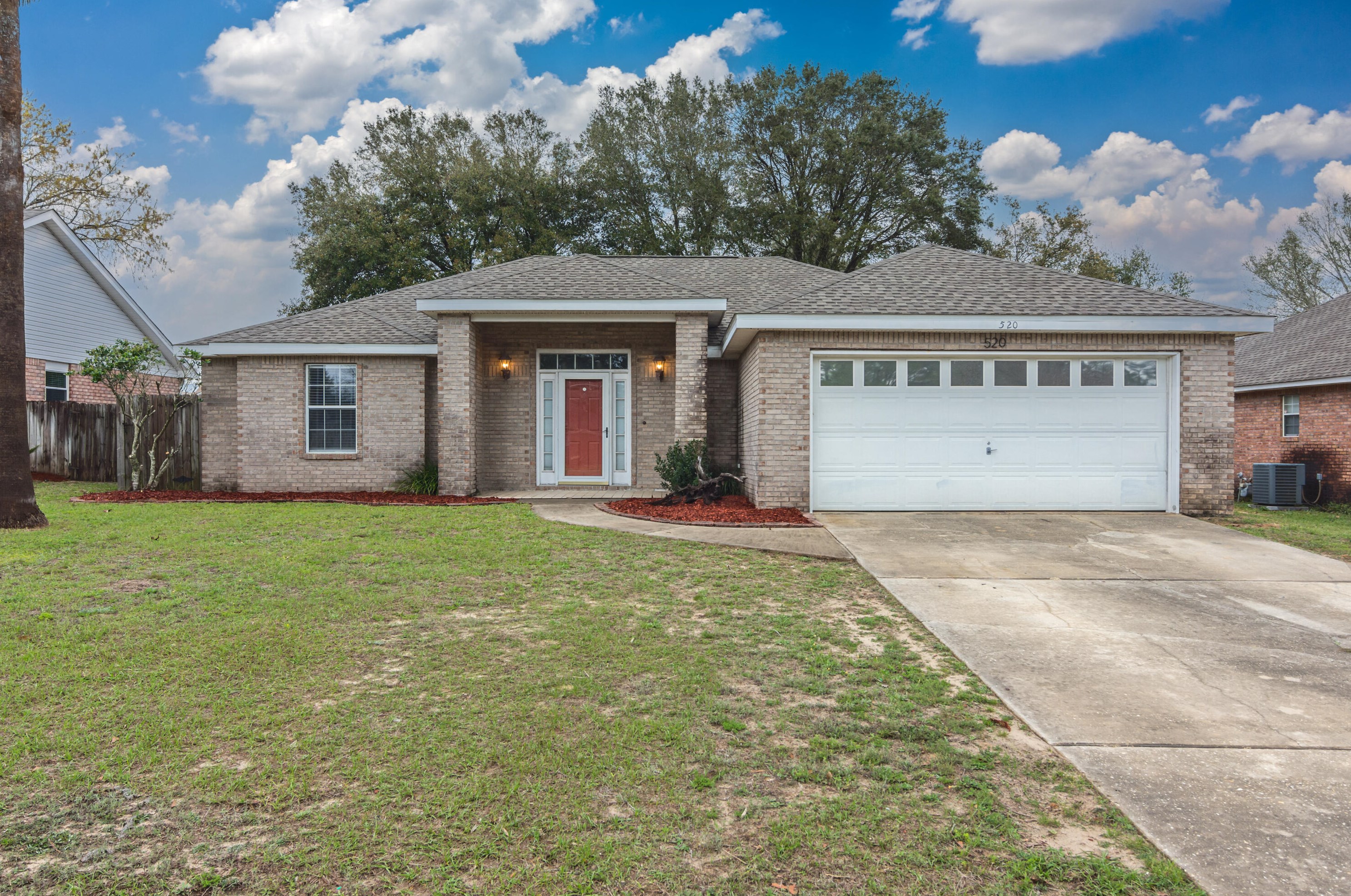 520 Risen Star Dr, Crestview, FL 32539-6070