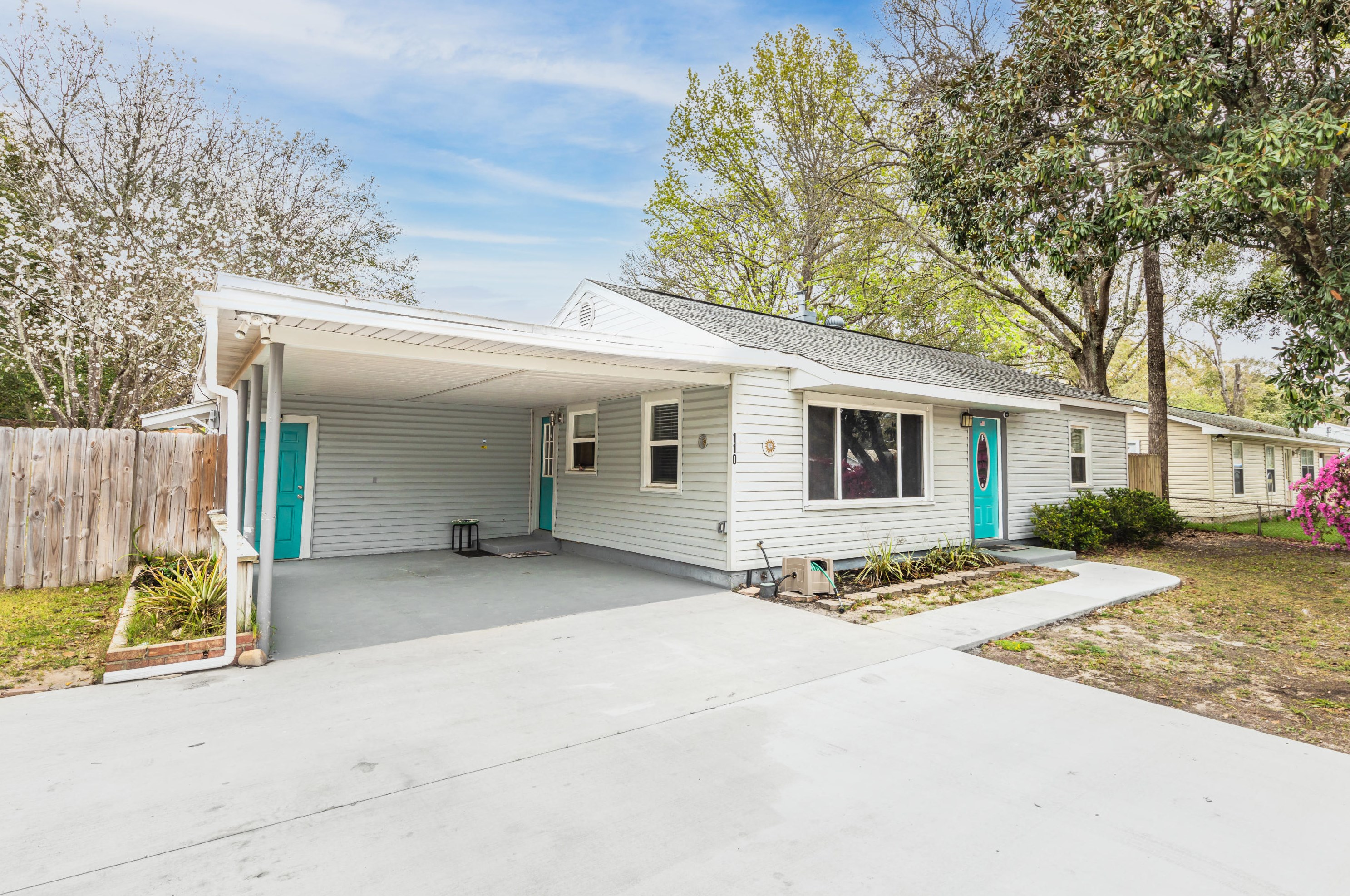 110 Hummingbird Ave, Fort Walton Beach, FL 32548-4345
