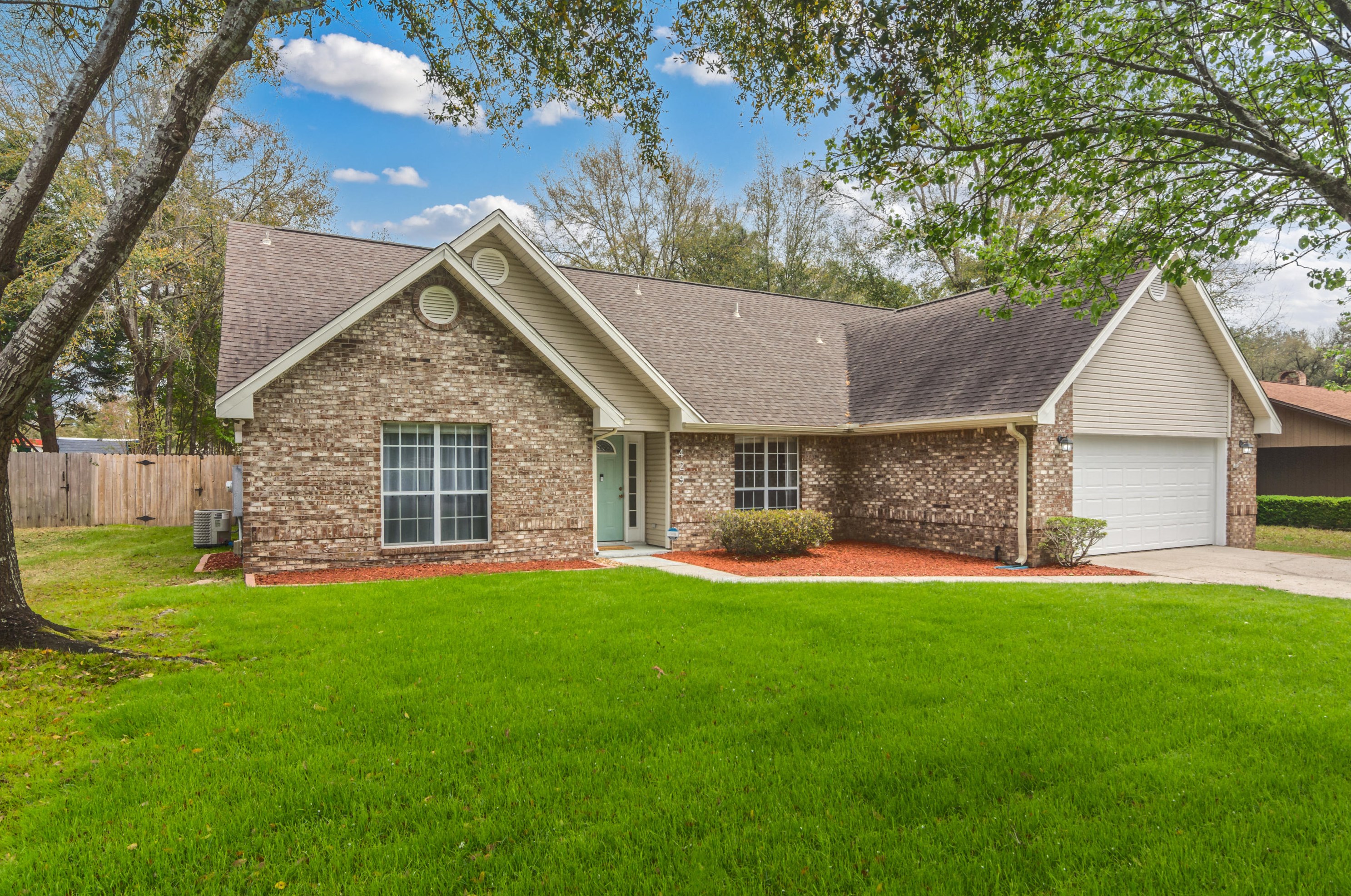 429 Barbados Way, Niceville, FL 32578-4008