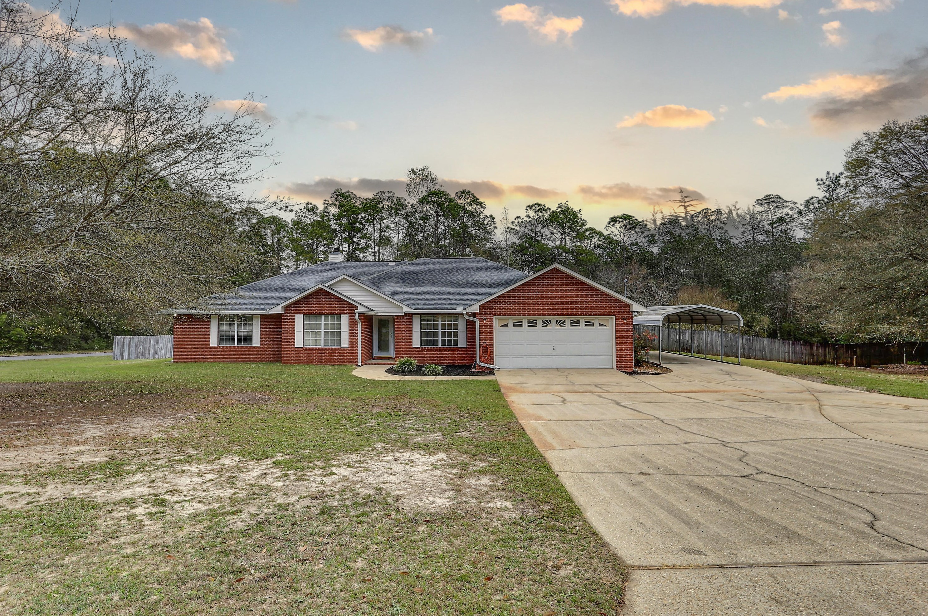 4711 Choctaw Ct, Crestview, FL 32539-8345