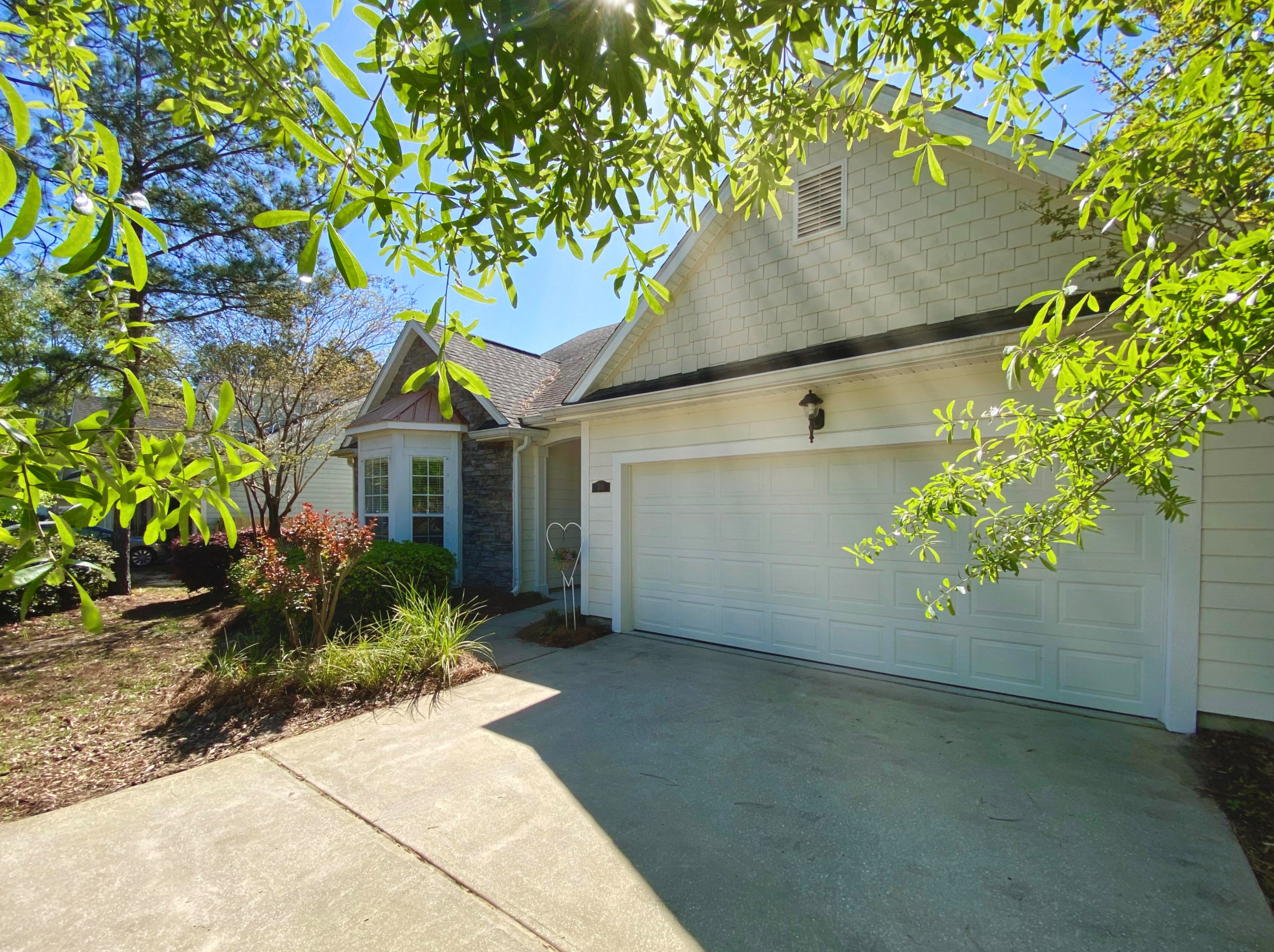 510 Symphony Way, Freeport, FL 32439