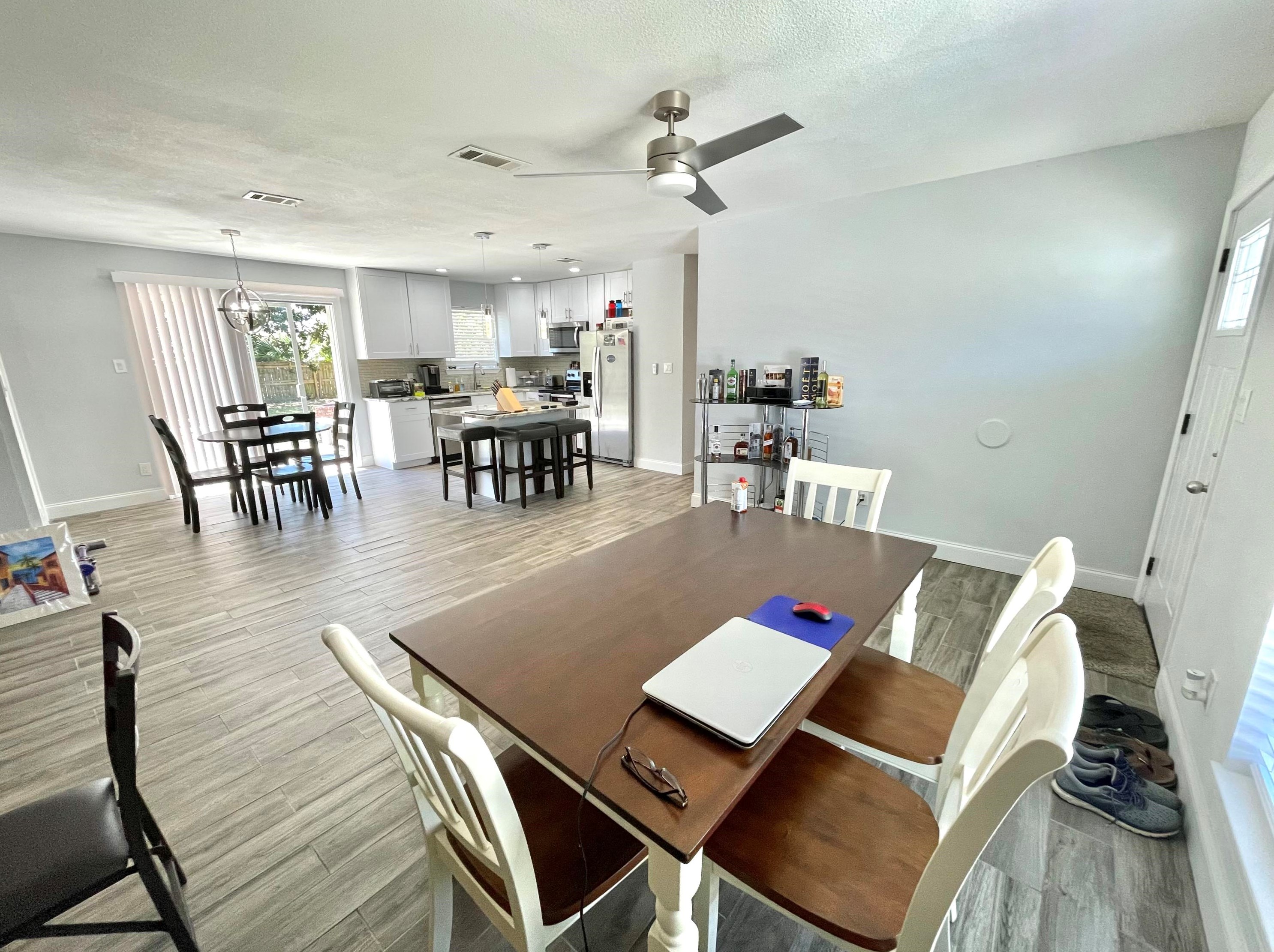 188 Coral Dr, Fort Walton Beach, FL 32548-6607