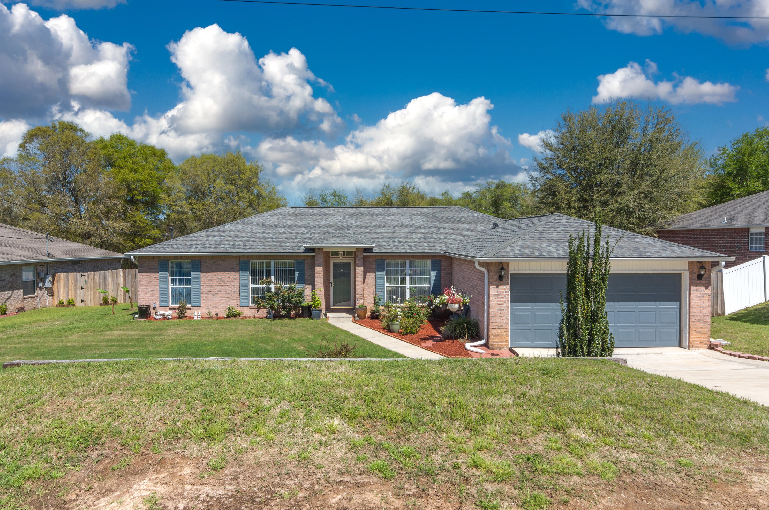 316 Egan Dr, Crestview, FL 32536-5425