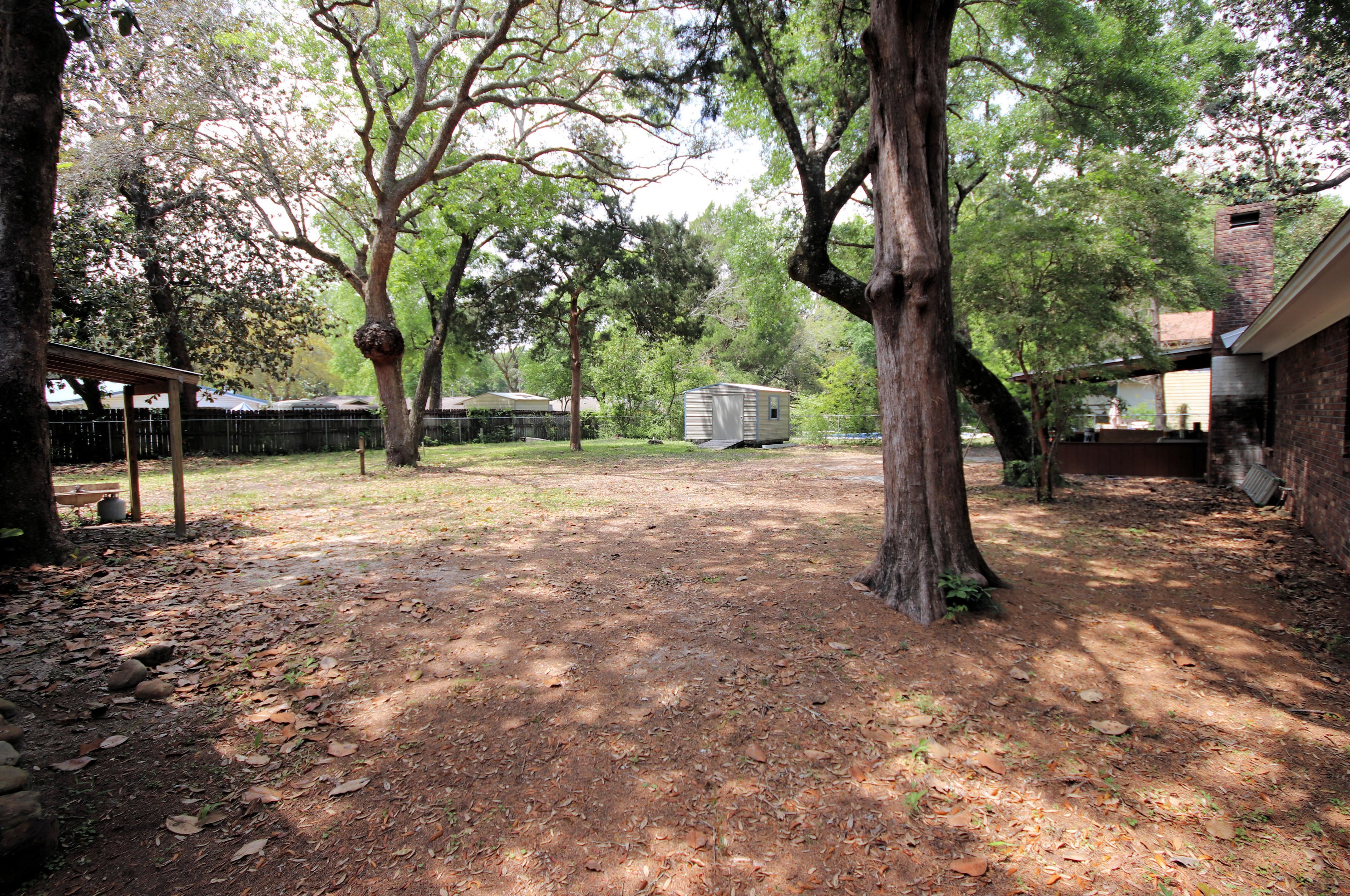 518 Pine Ave, Niceville FL  32578-4617 exterior