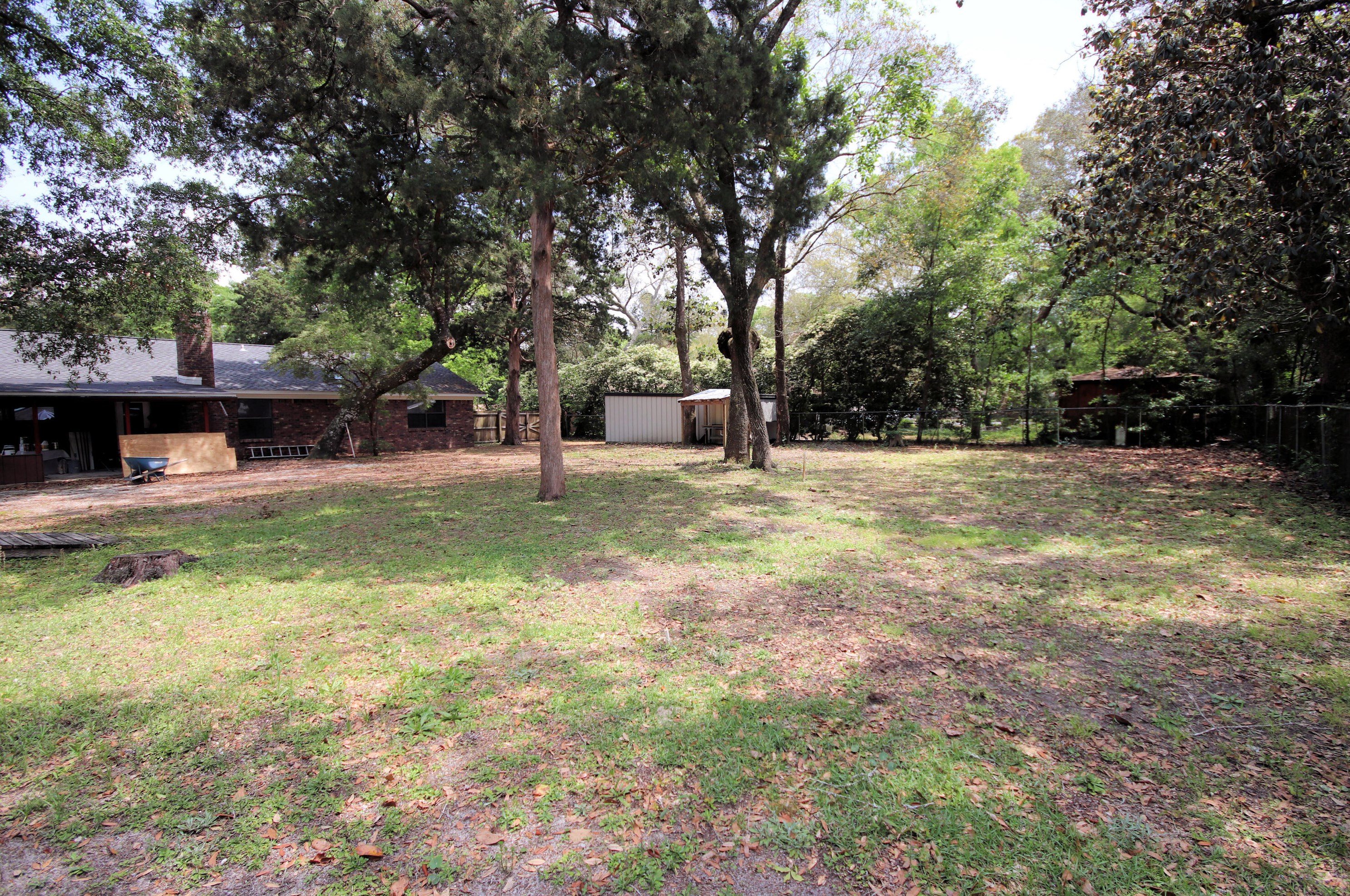 518 Pine Ave, Niceville FL  32578-4617 exterior