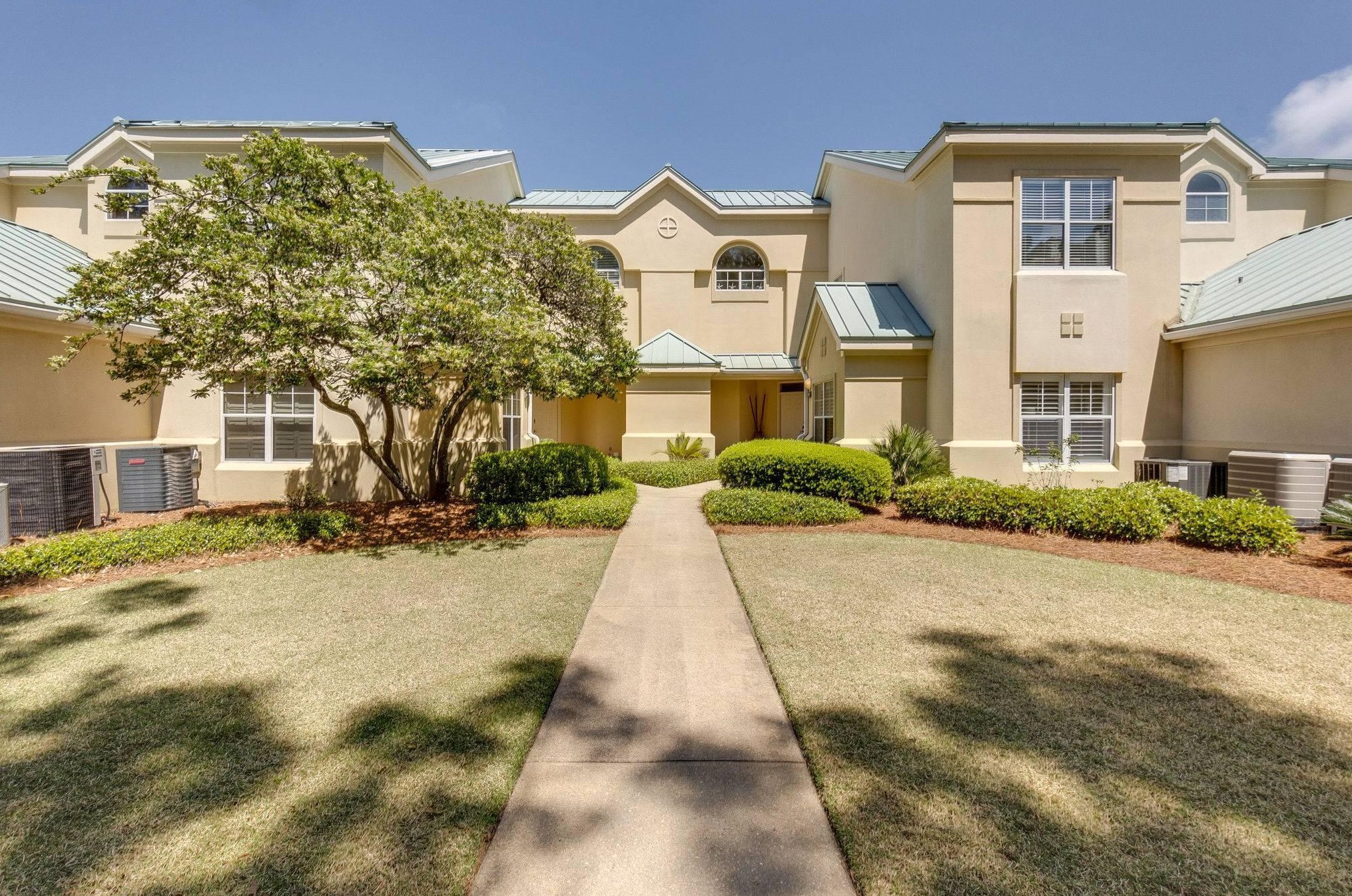 962 Northshore Dr, Destin, FL 32550-4540
