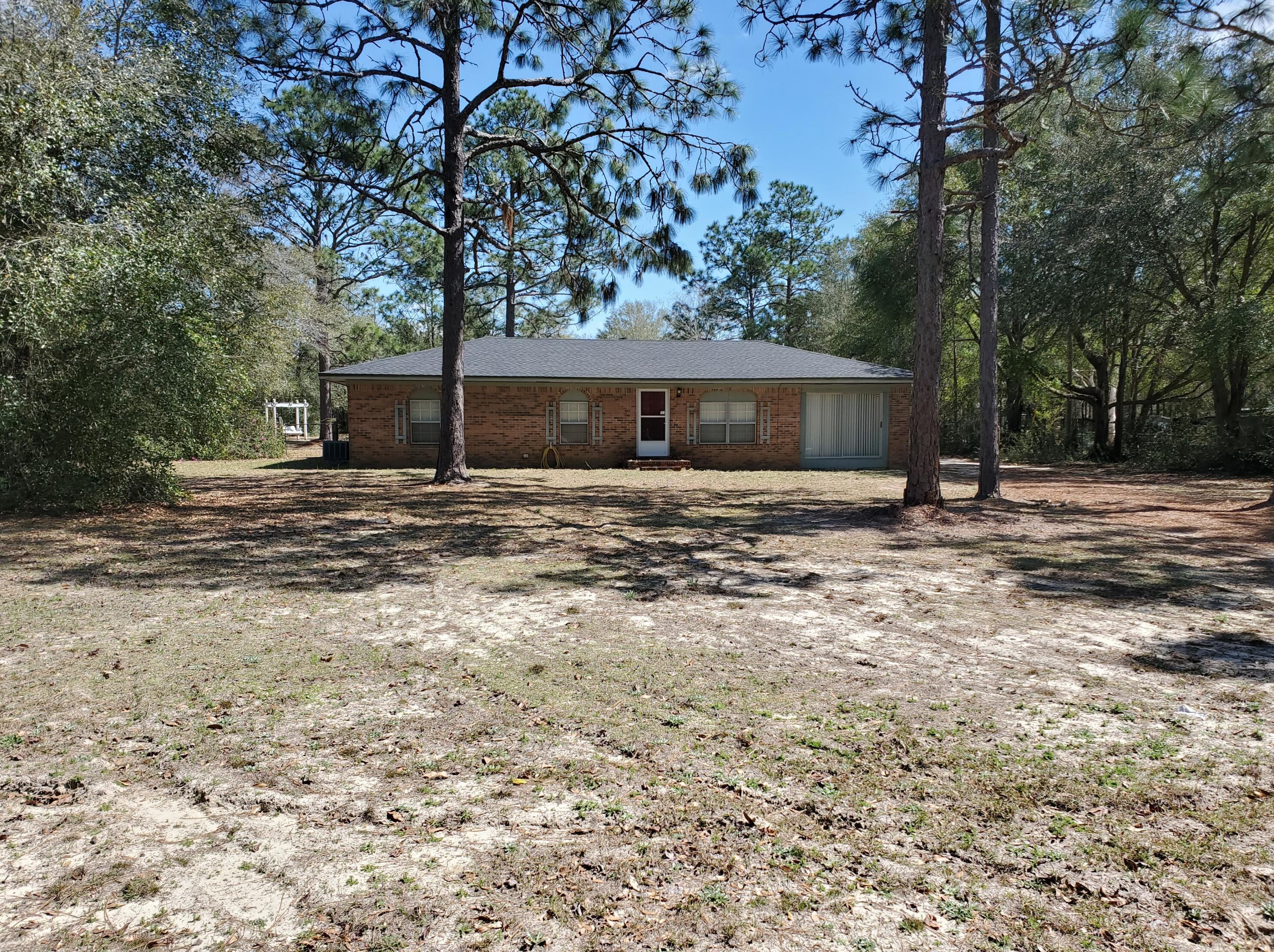 6197 Sundew St, Crestview, FL 32539-9111