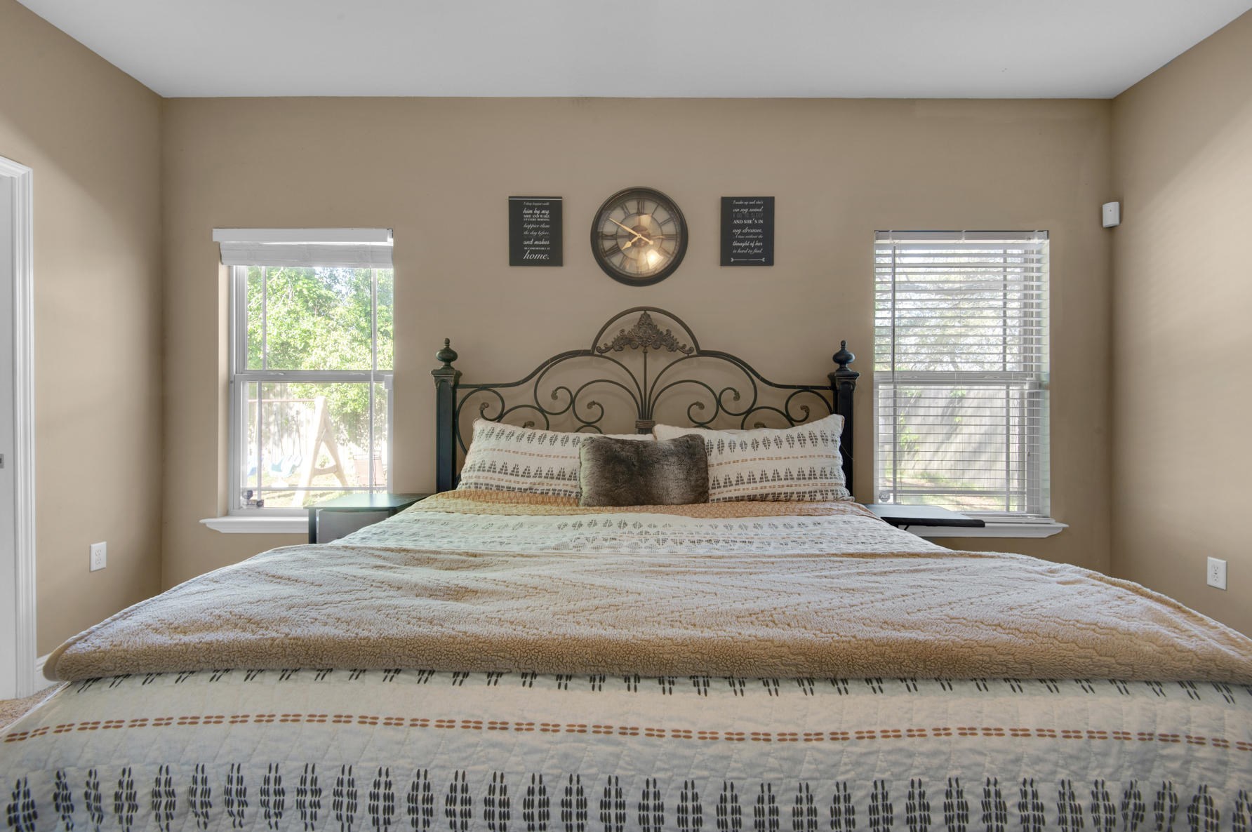 702 Hazel Dr, Fort Walton Beach FL  32547-2002 exterior