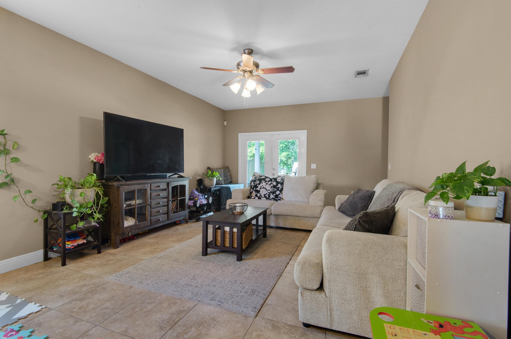 702 Hazel Dr, Fort Walton Beach FL  32547-2002 exterior