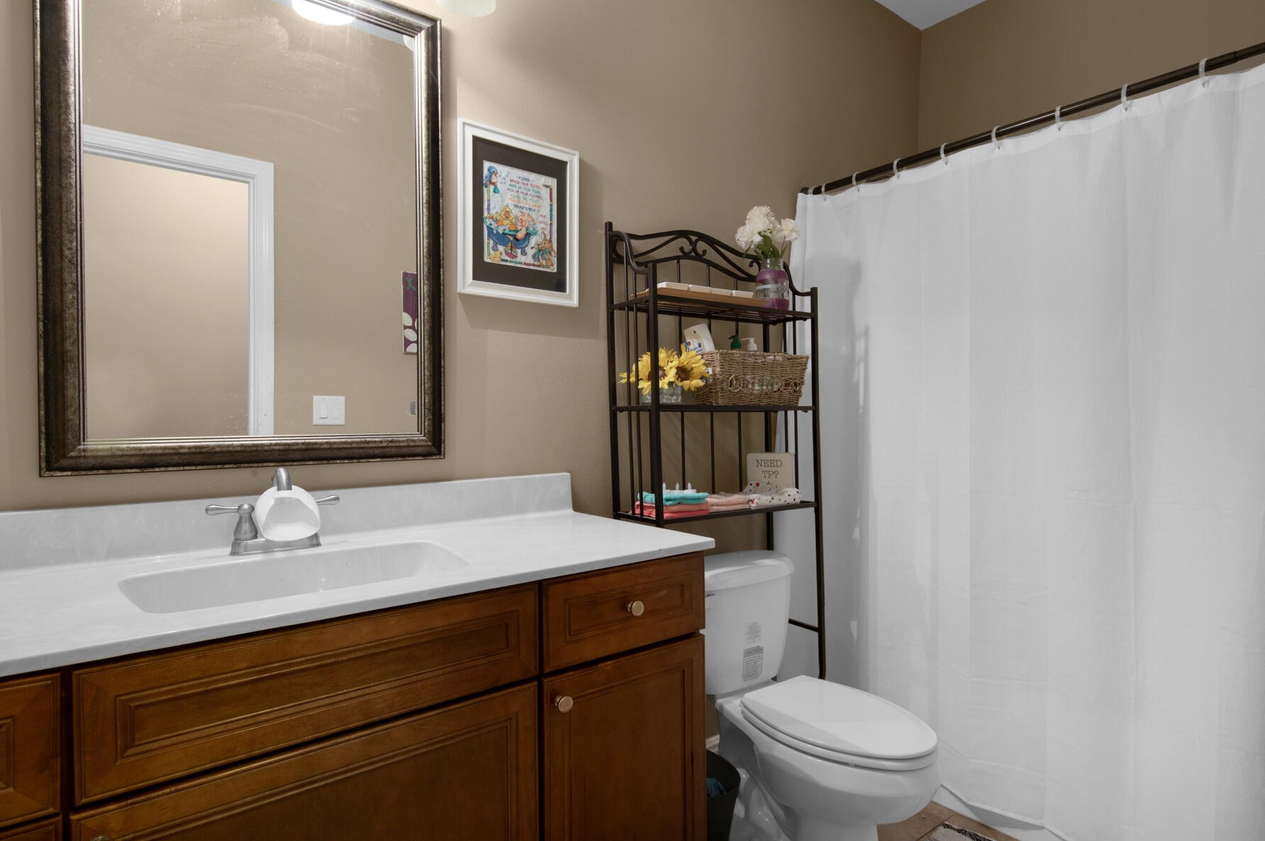 702 Hazel Dr, Fort Walton Beach FL  32547-2002 exterior