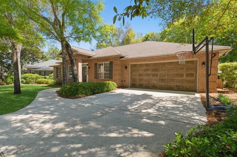 1204 Basin Creek Cv, Niceville, FL 32578-1604