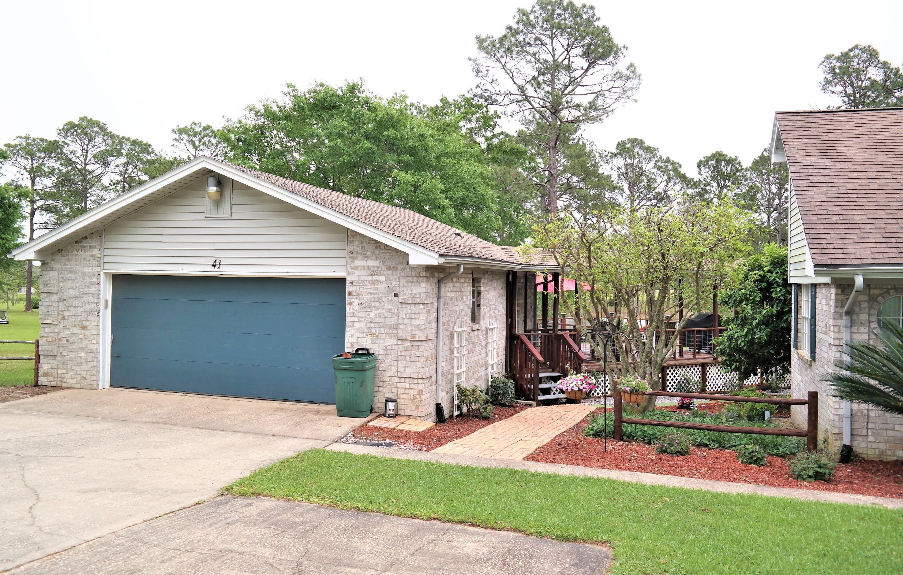 41 Placid Lake Dr, Defuniak Springs, FL 32433
