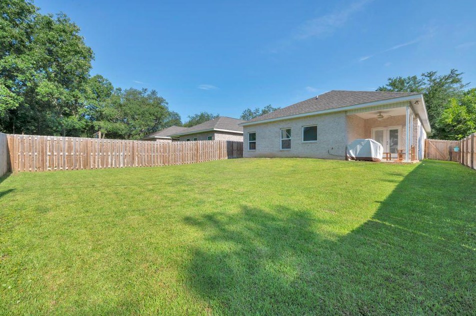 1710 Valparaiso Blvd, Niceville FL  32578-2951 exterior