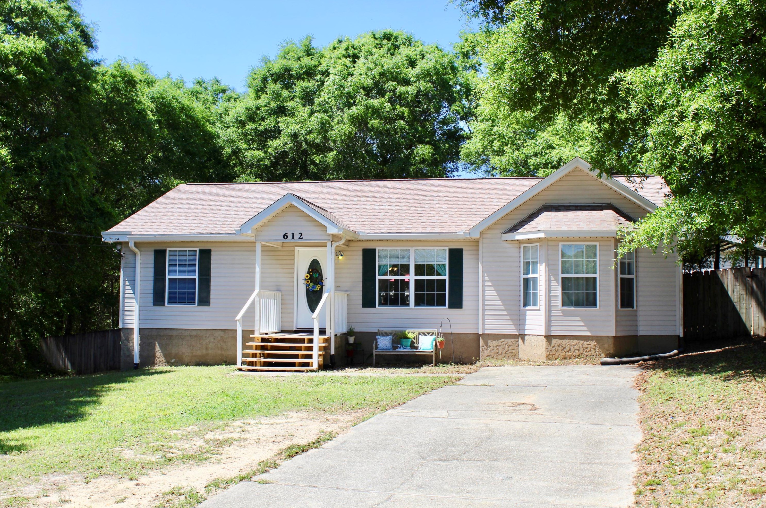 612 Jeremy Ct, Crestview, FL 32539-6941