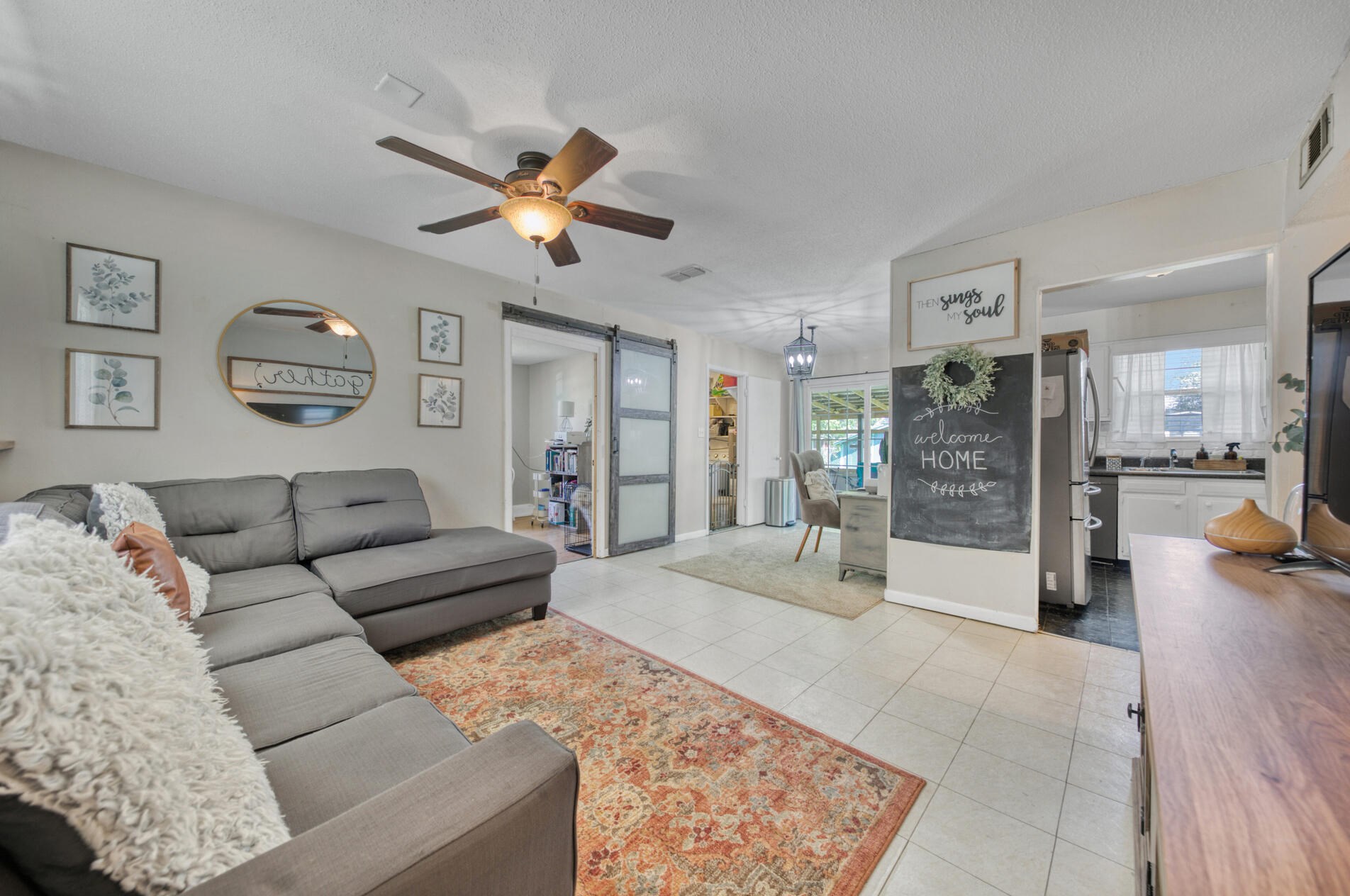 1407 Scott St, Niceville, FL 32578-3103