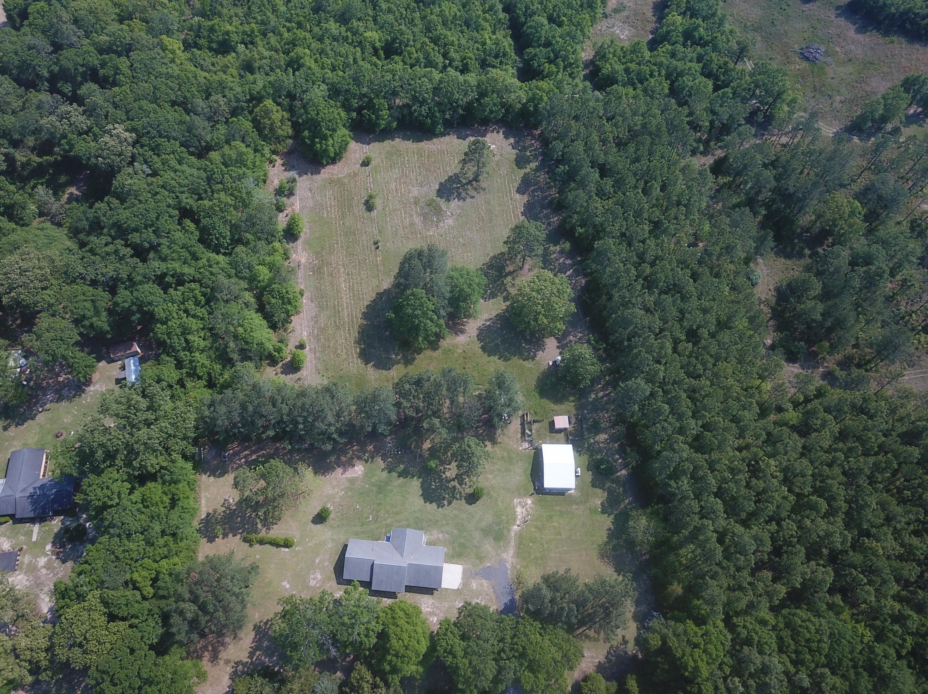1252 Sexton Dr, Crestview FL  32531-8010 exterior