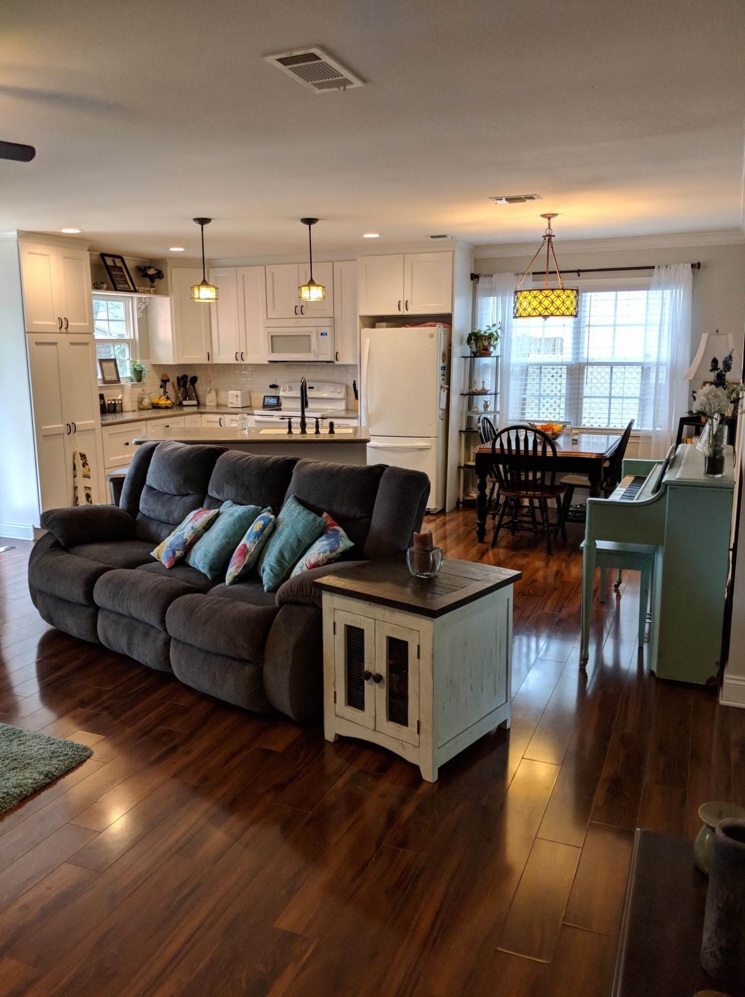 310 Goldenrod Ct, Niceville FL  32578-2113 exterior