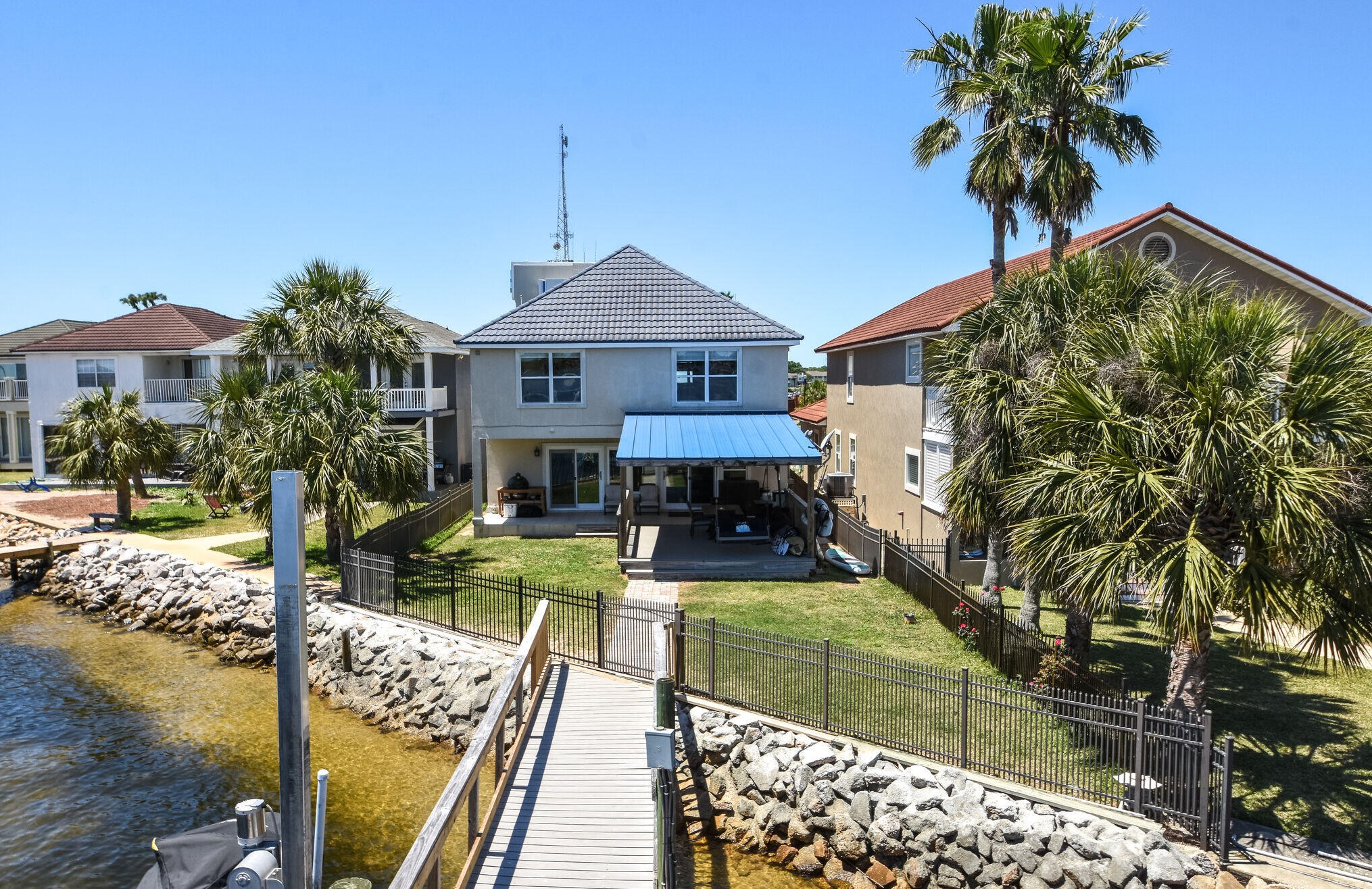 907 Lighthouse Rd, Fort Walton Beach FL  32547-3914 exterior