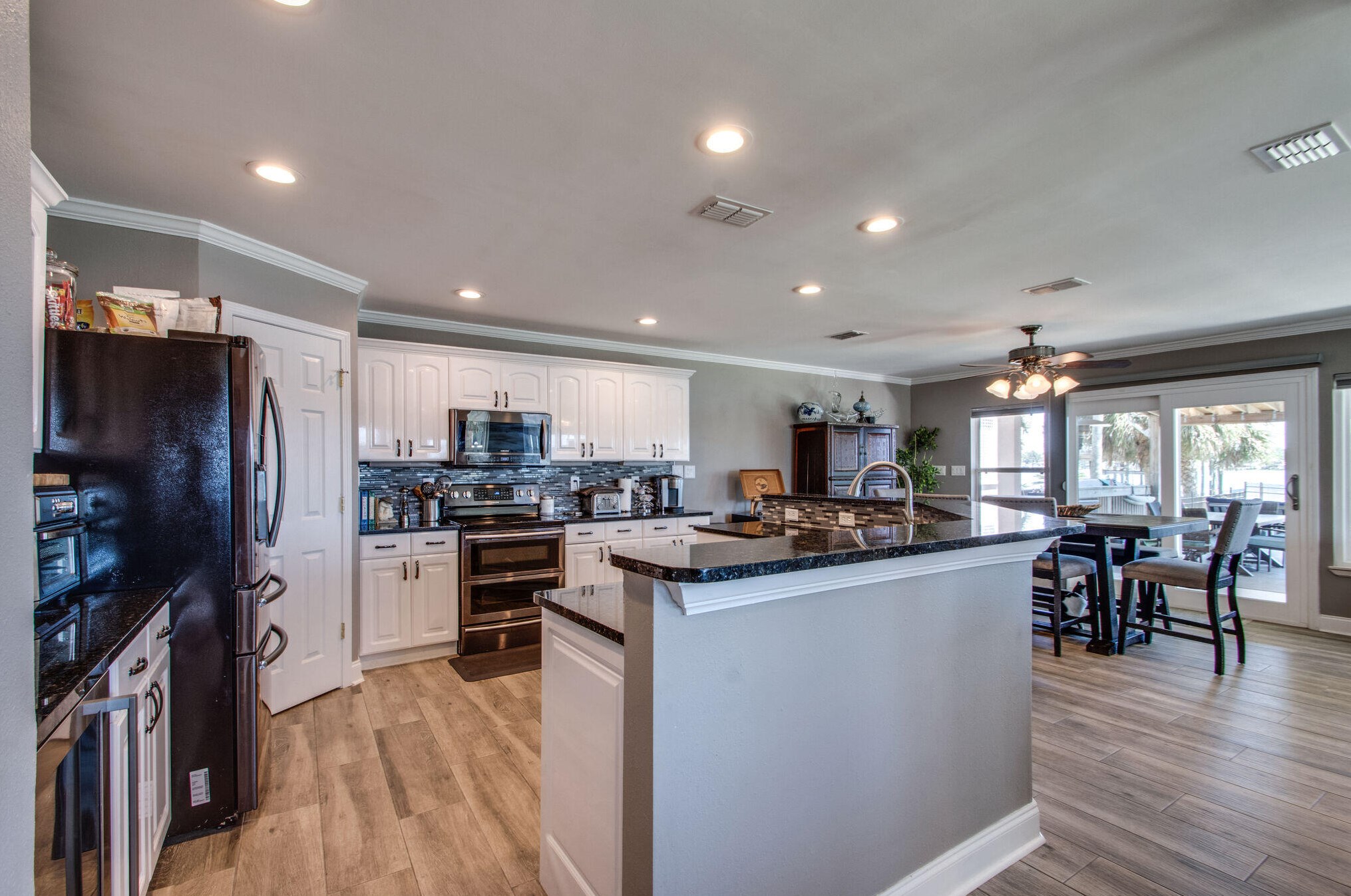 907 Lighthouse Rd, Fort Walton Beach FL  32547-3914 exterior