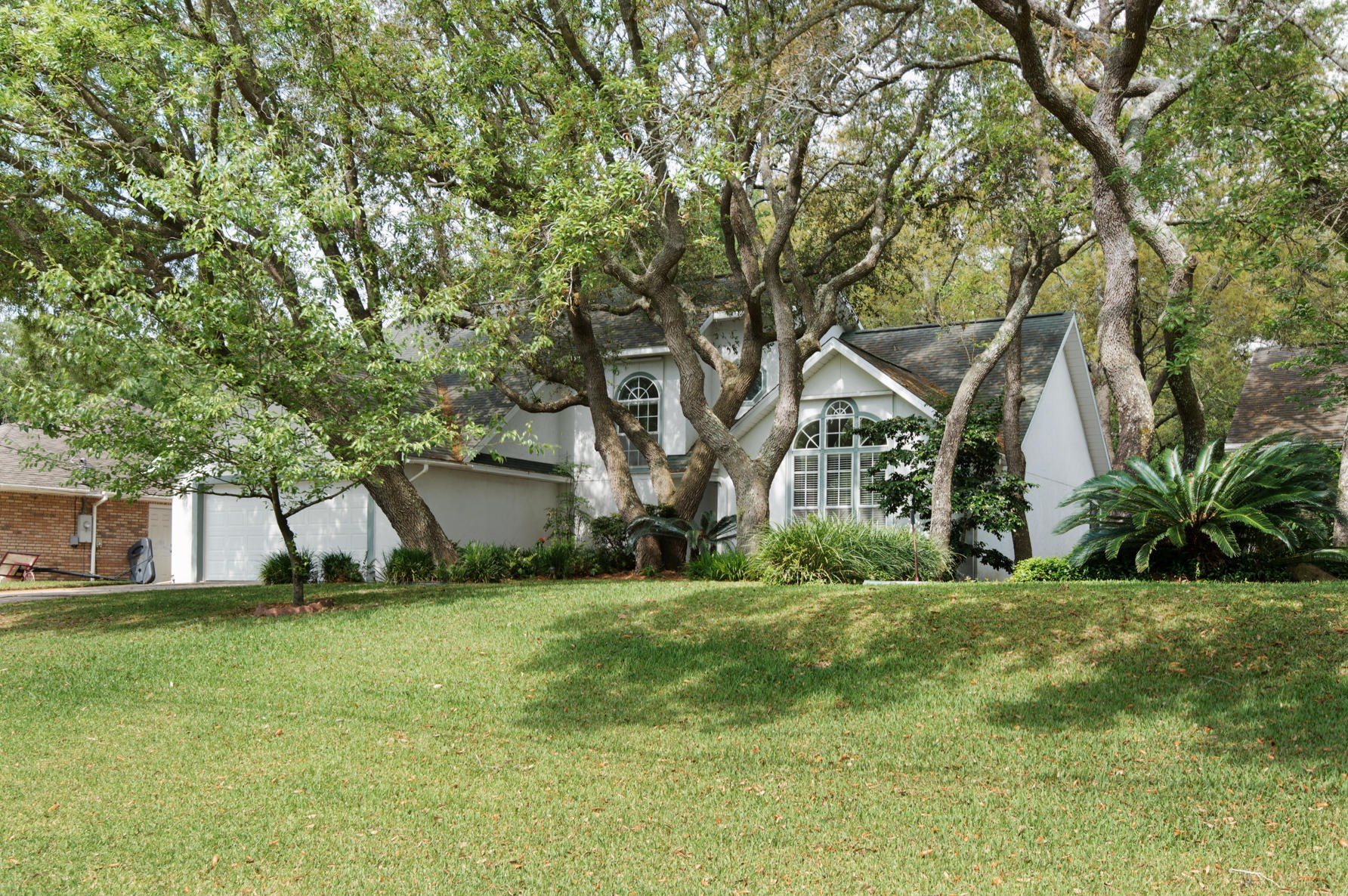 24 Old Ferry Rd, Shalimar, FL 32579