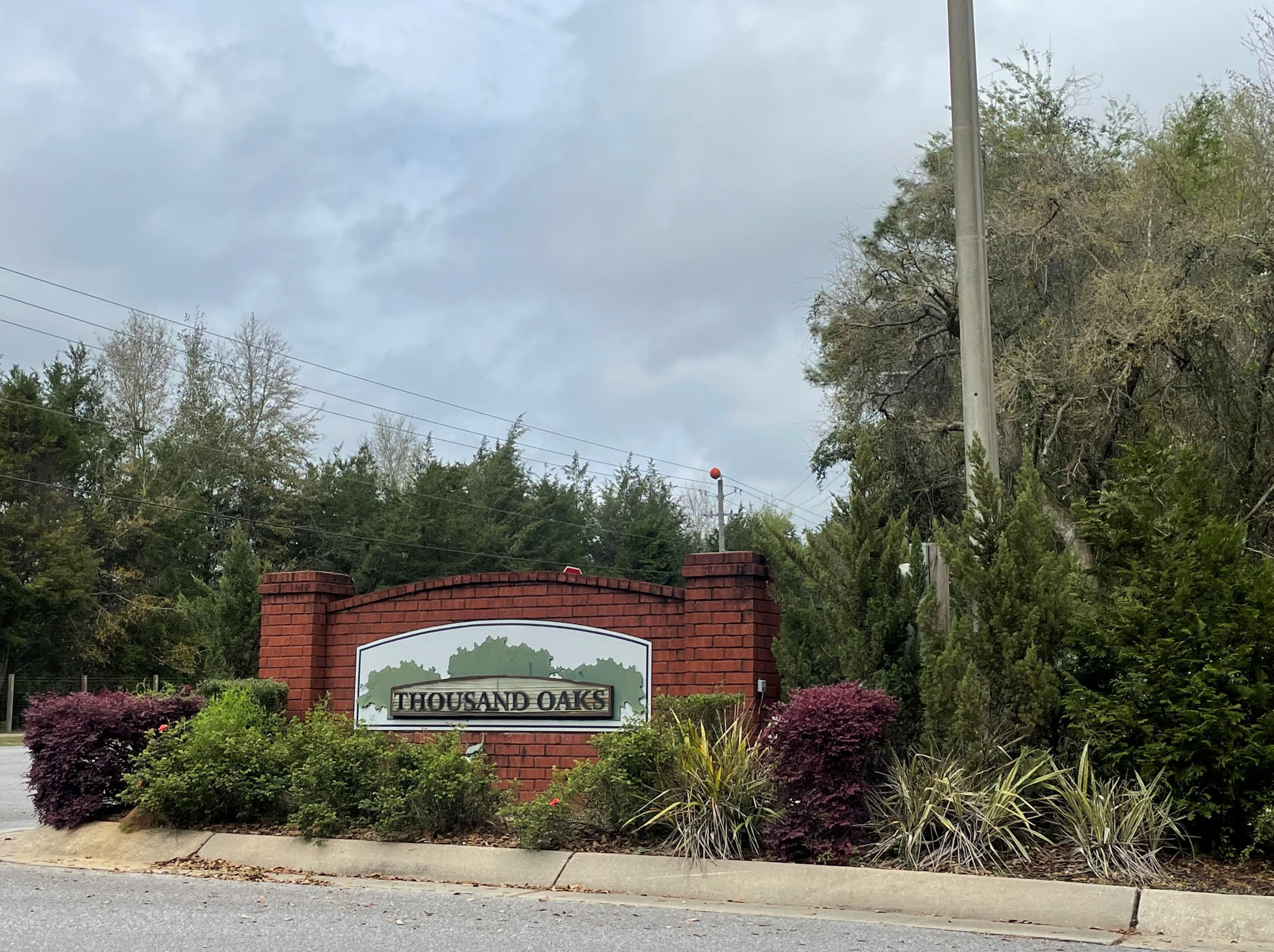 4657 Thousand Oaks Blvd, Milton, FL 32571