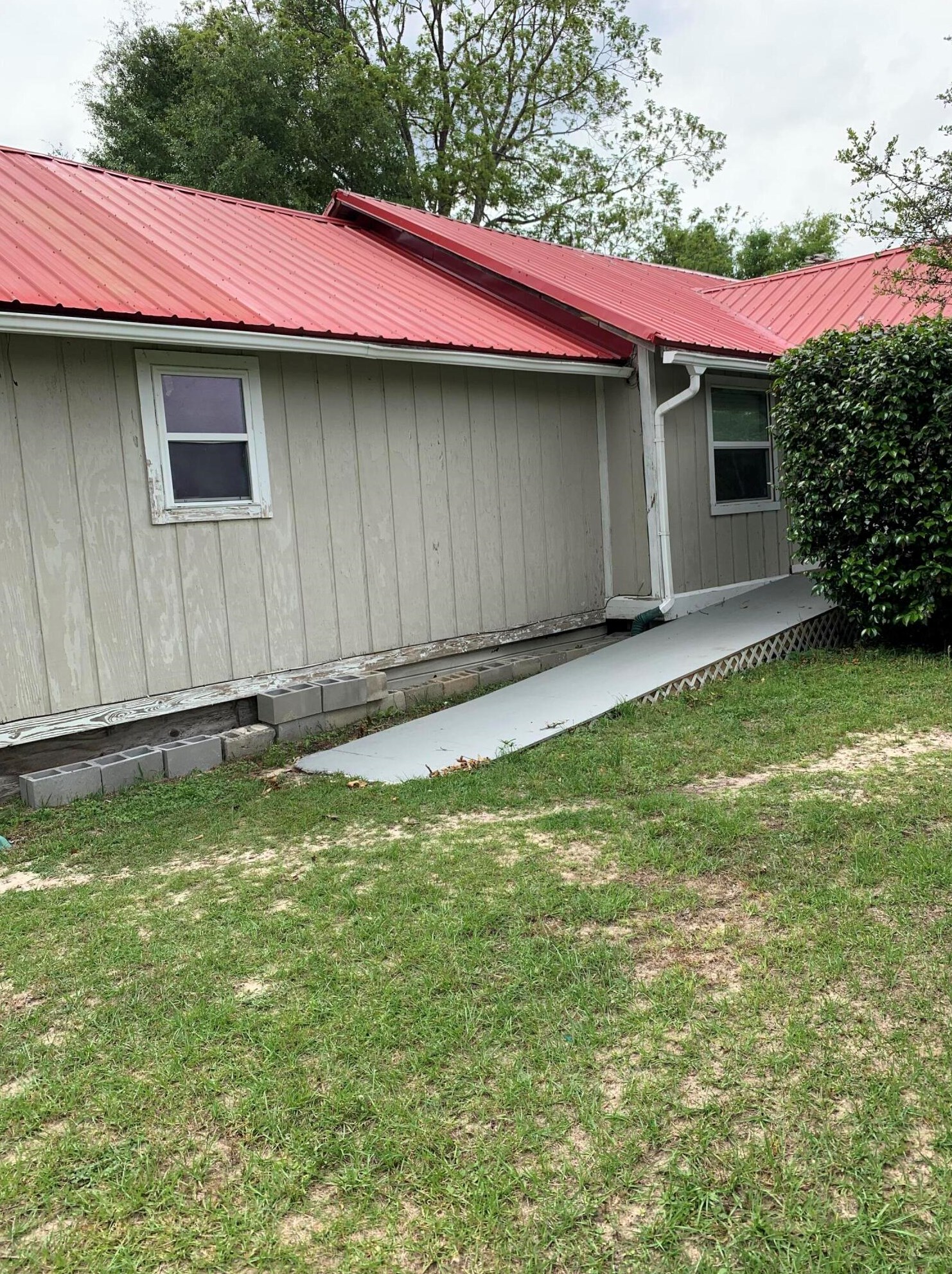 2570 Hwy 183a, Red Bay, FL 32455