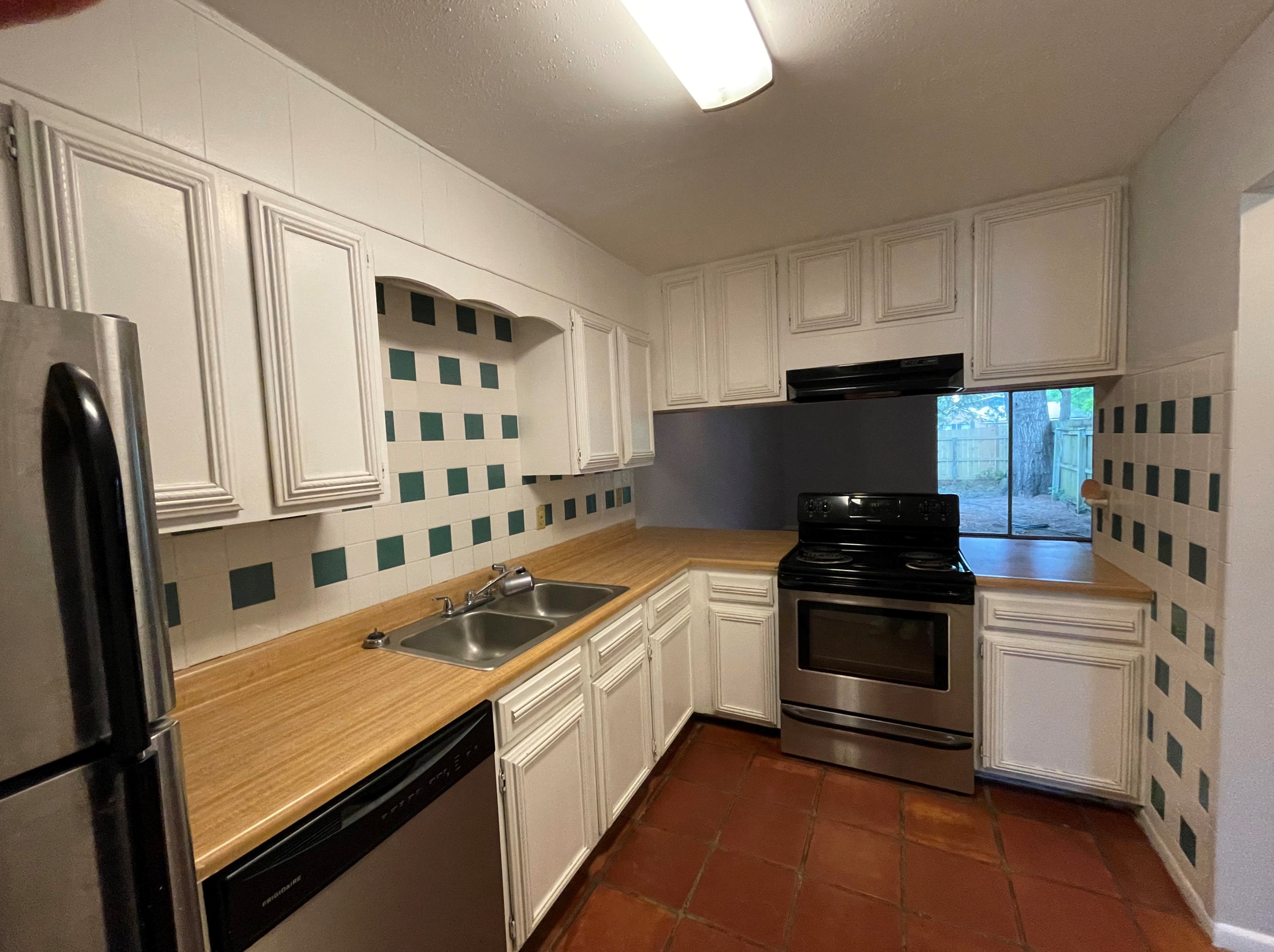 154 Scottwood Dr, Fort Walton Beach, FL 32548-7709