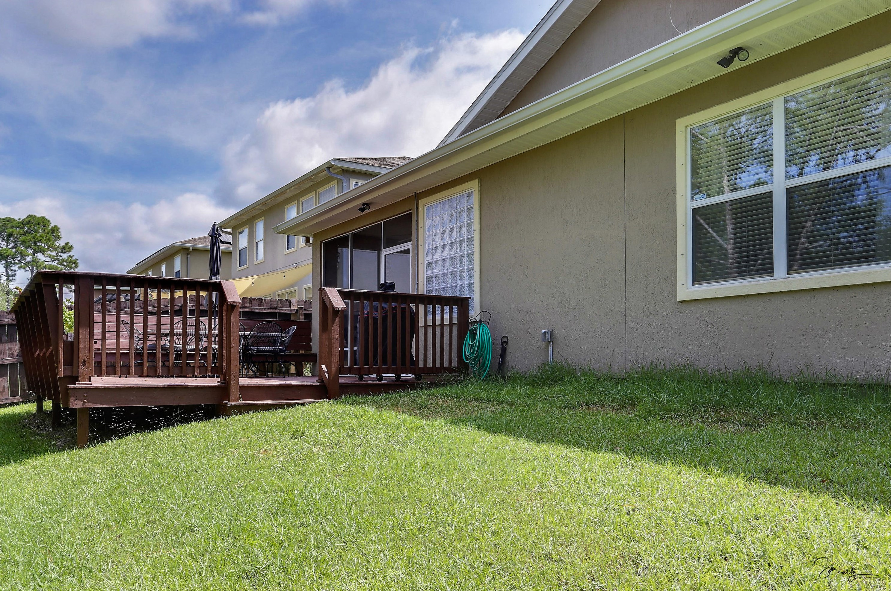 886 Solimar Way, Mary Esther FL  32569-1421 exterior