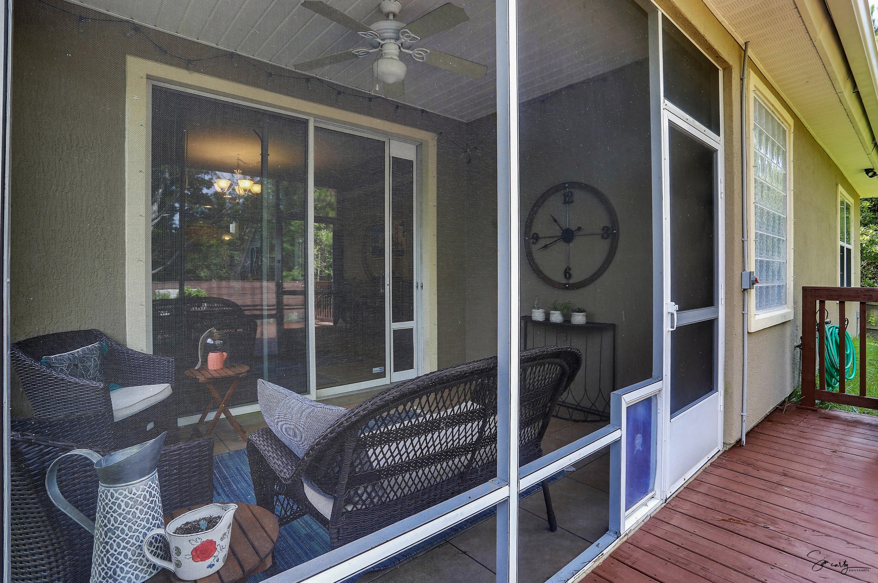 886 Solimar Way, Mary Esther FL  32569-1421 exterior