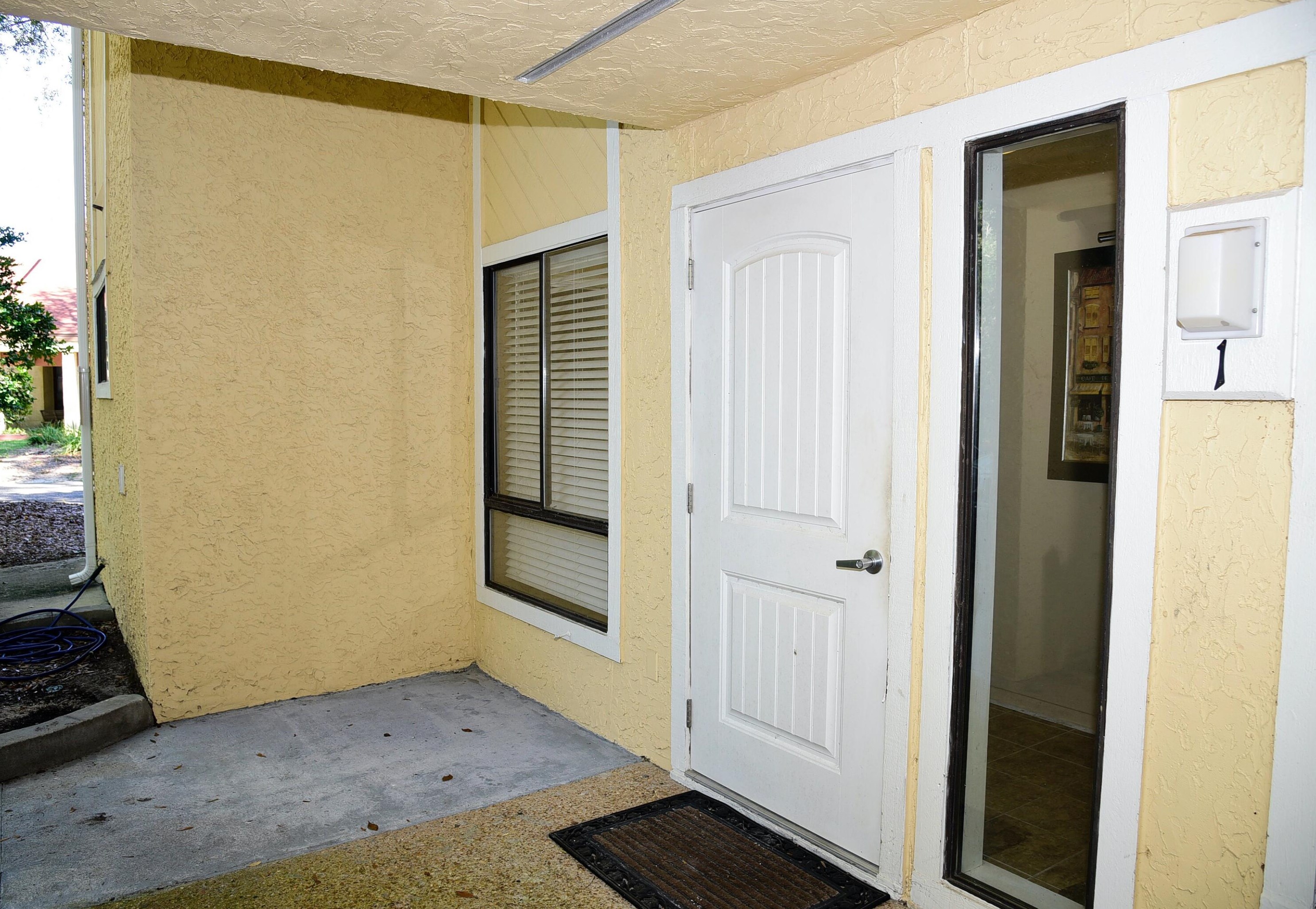 300 Yacht Club Dr #1, Niceville, FL 32578