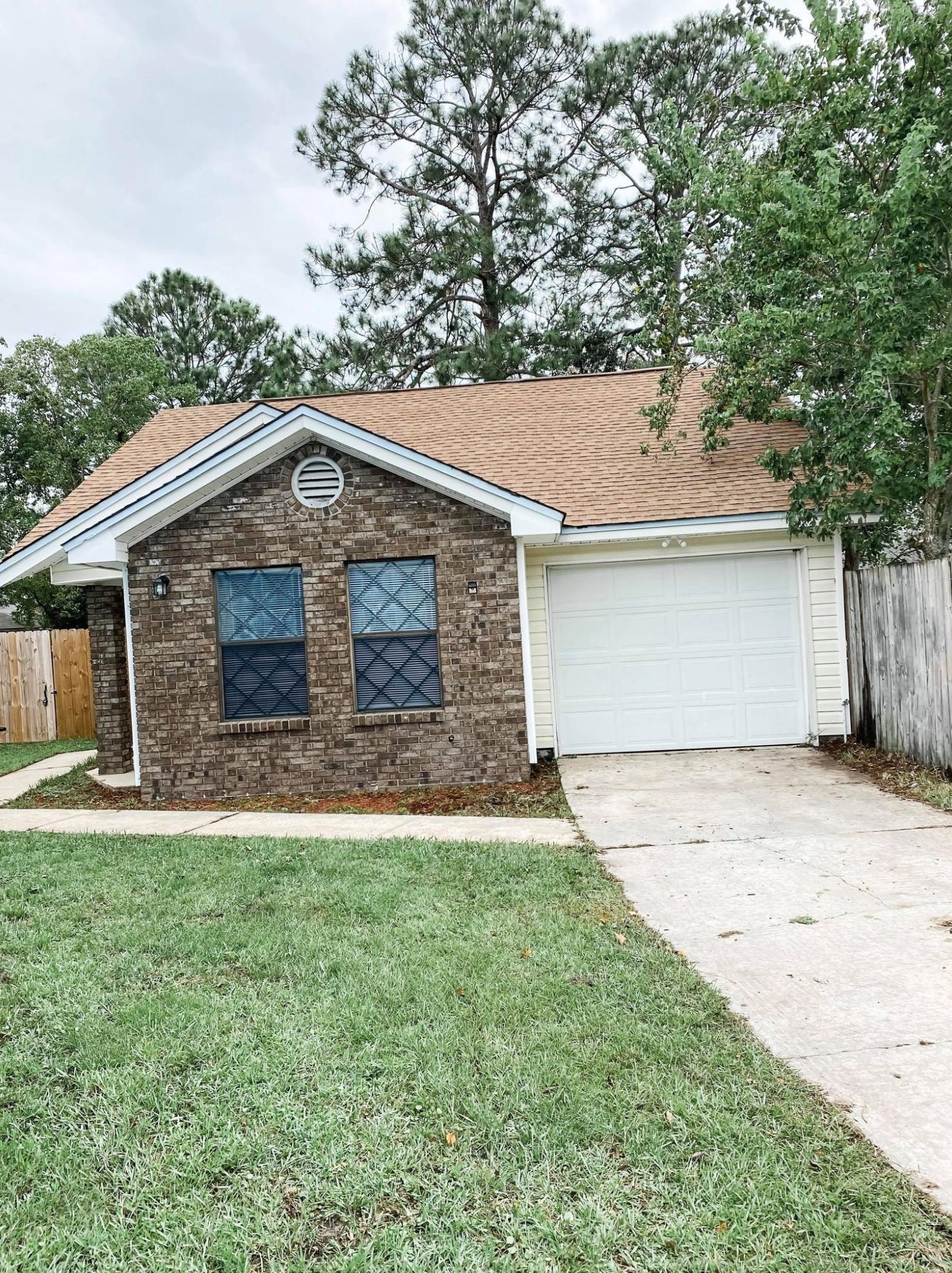 1718 Bennetts End, Fort Walton Beach FL  32547-6904 exterior