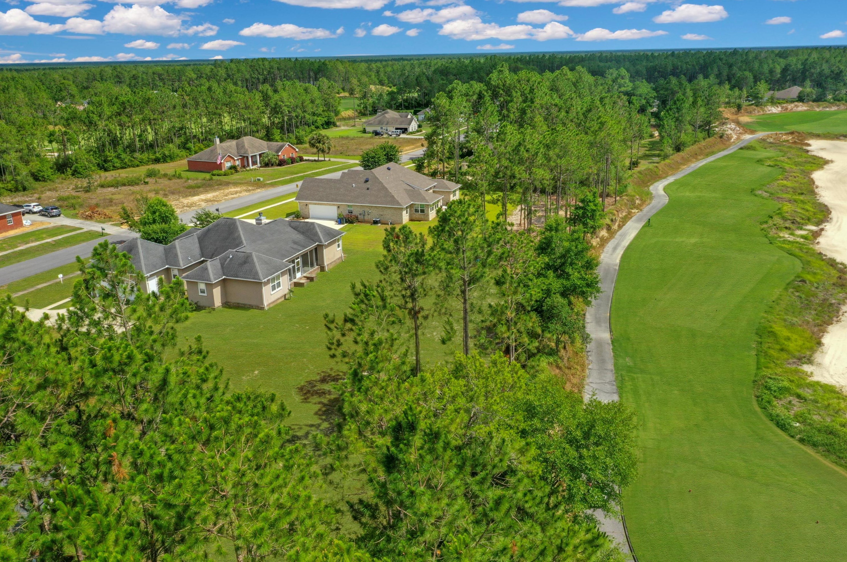 491 E Club House Dr E, Freeport, FL 32439