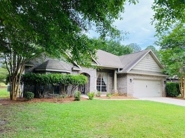 48 Mozart Ln, Freeport, FL 32439