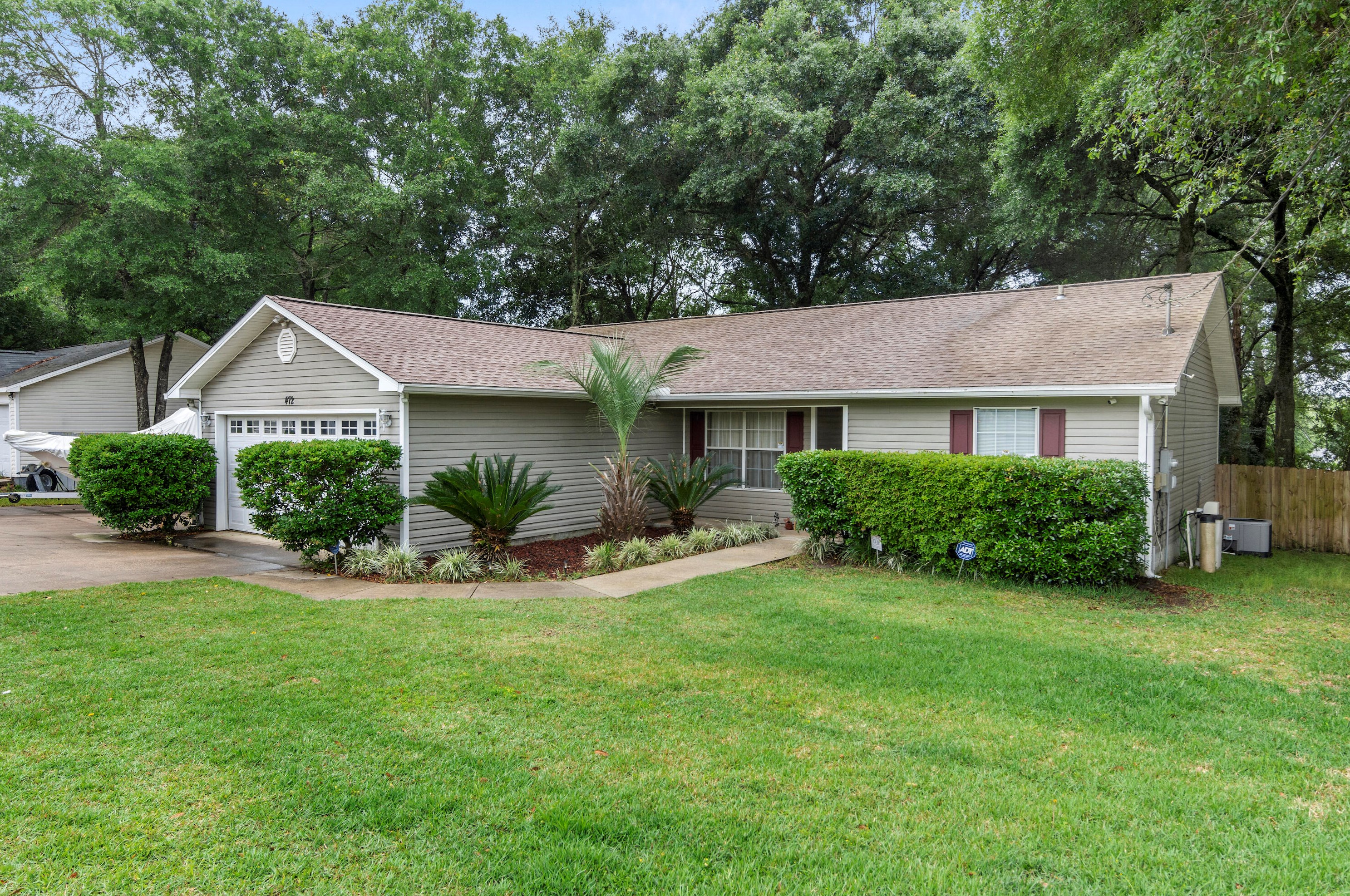 472 Stillwell Blvd, Crestview, FL 32539-8926