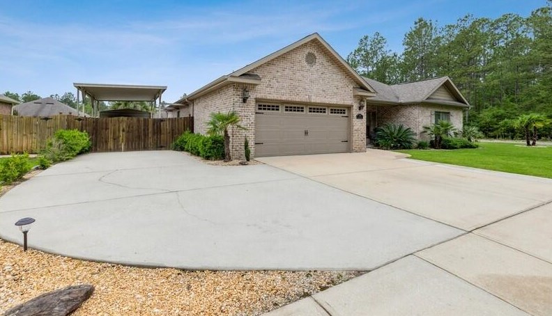 4589 Ashton Cir, Crestview, FL 32536-2258