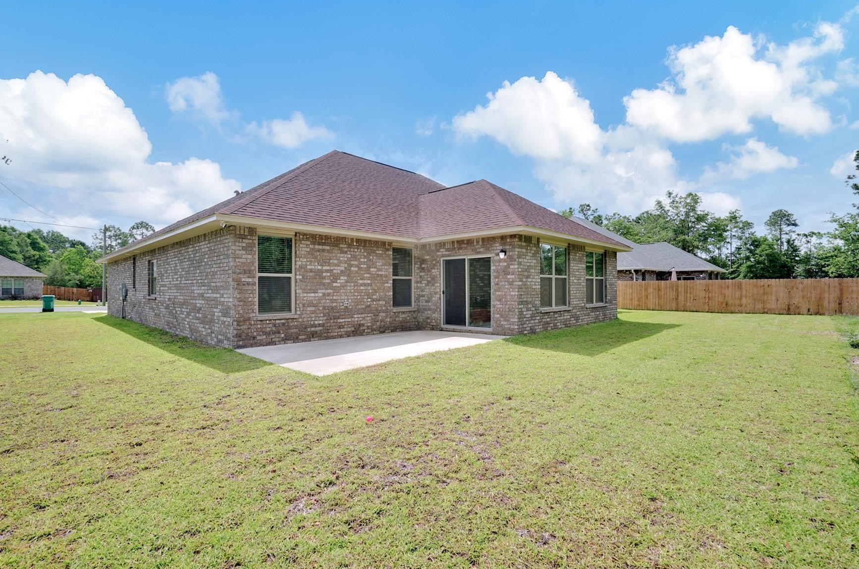5330 Wyndell Cir, Crestview FL  32539-7046 exterior