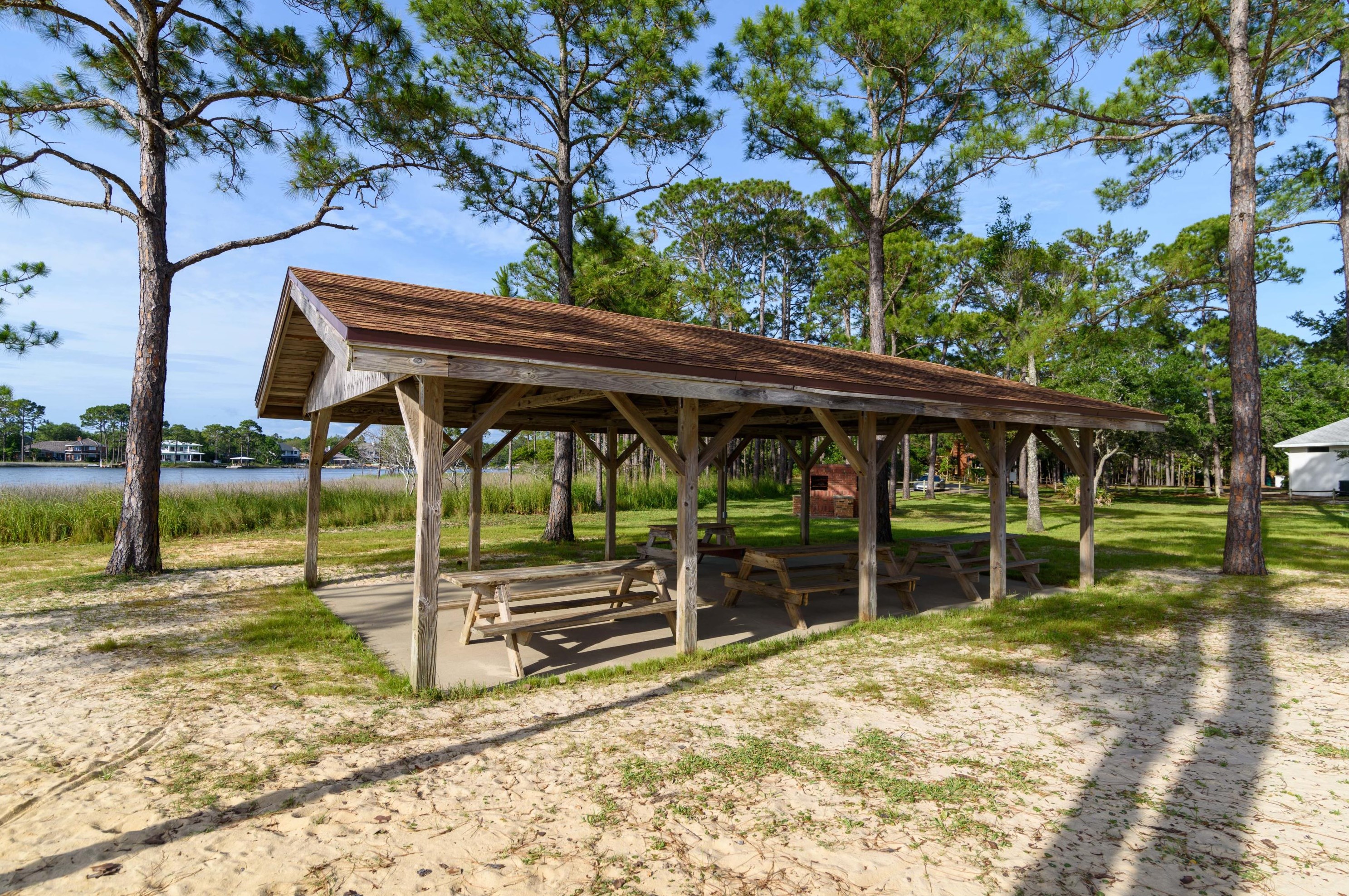 4437 Southminster Cir, Niceville FL  32578-3941 exterior