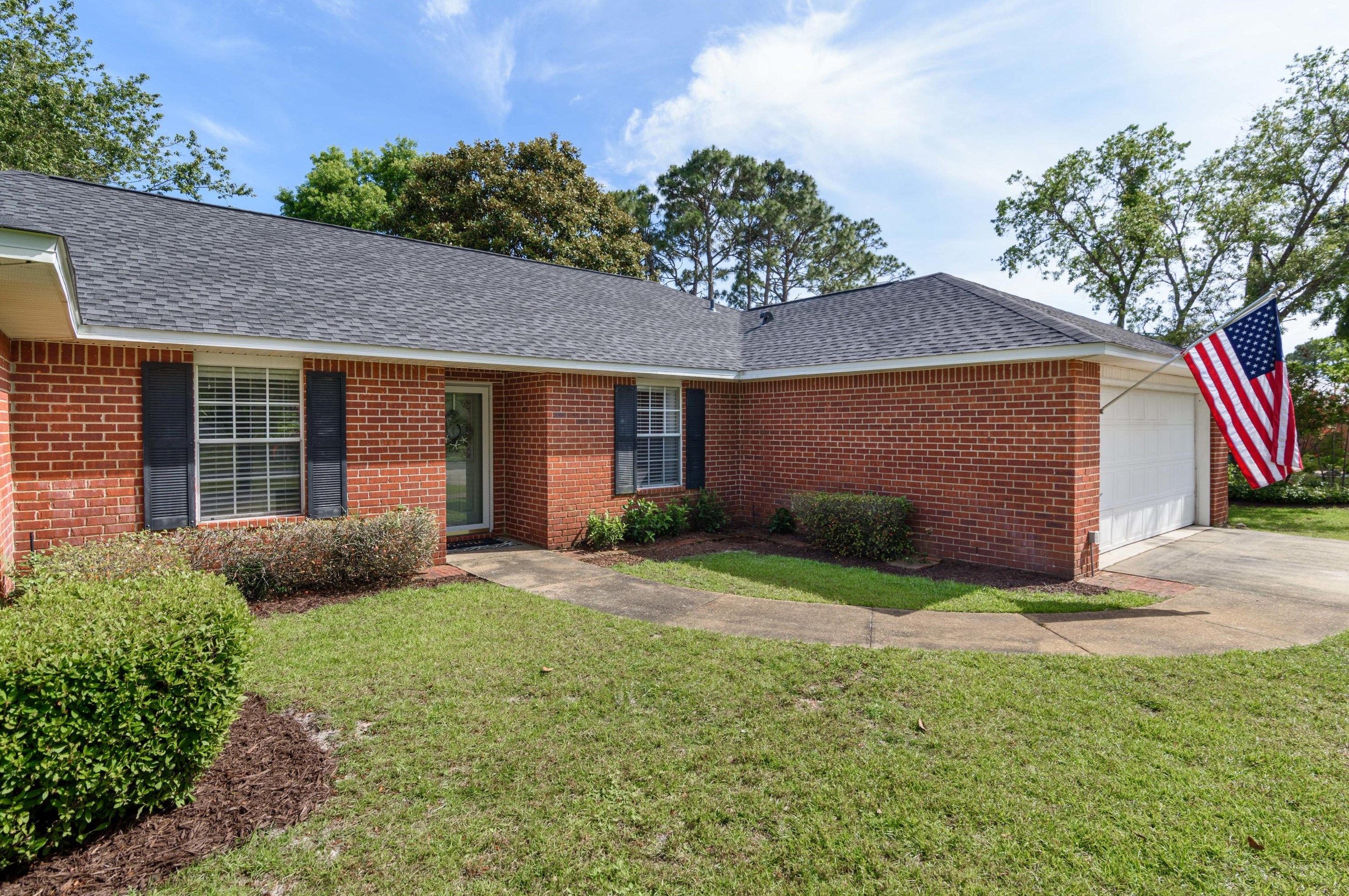 4437 Southminster Cir, Niceville FL  32578-3941 exterior