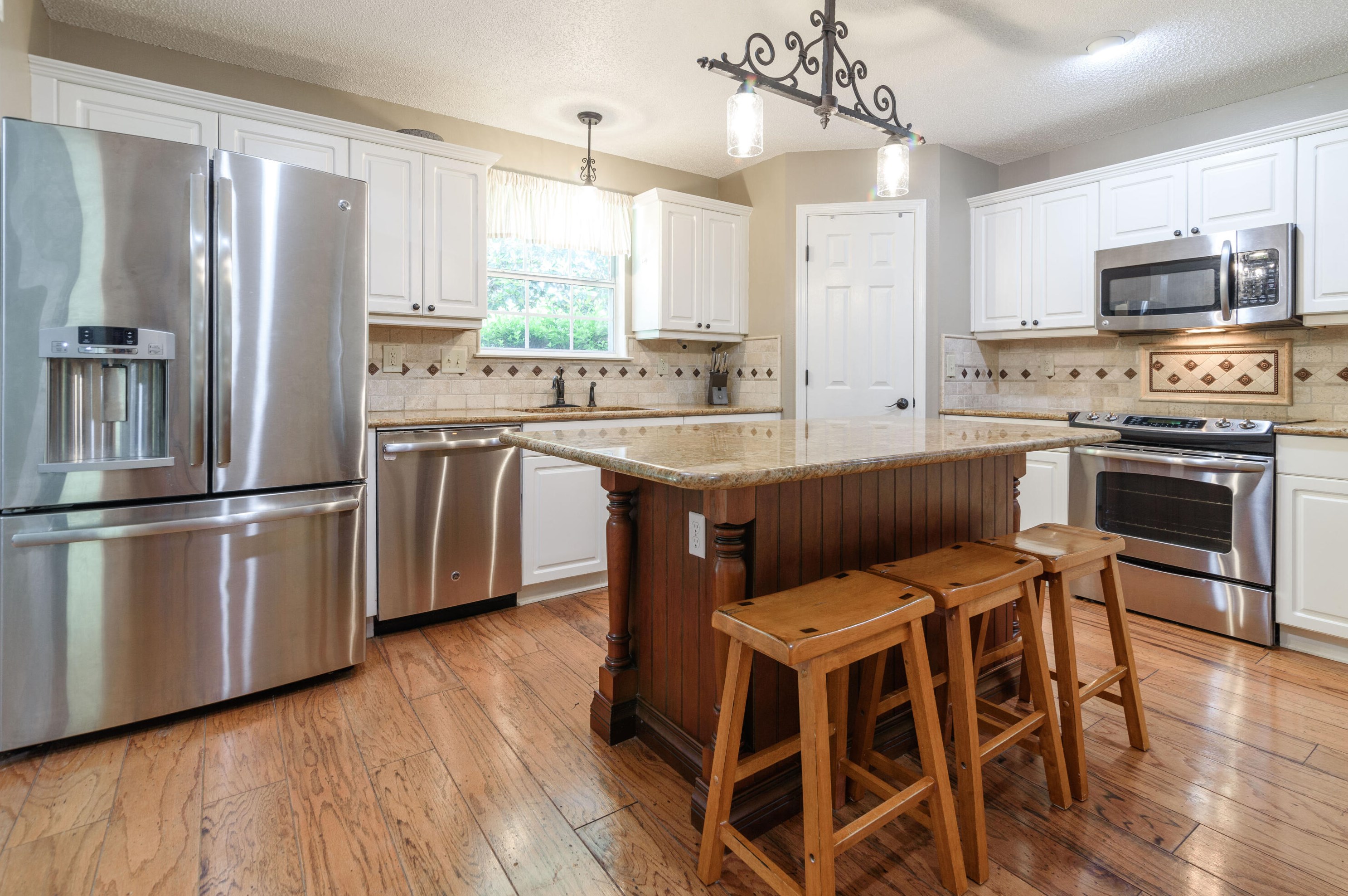 4437 Southminster Cir, Niceville FL  32578-3941 exterior
